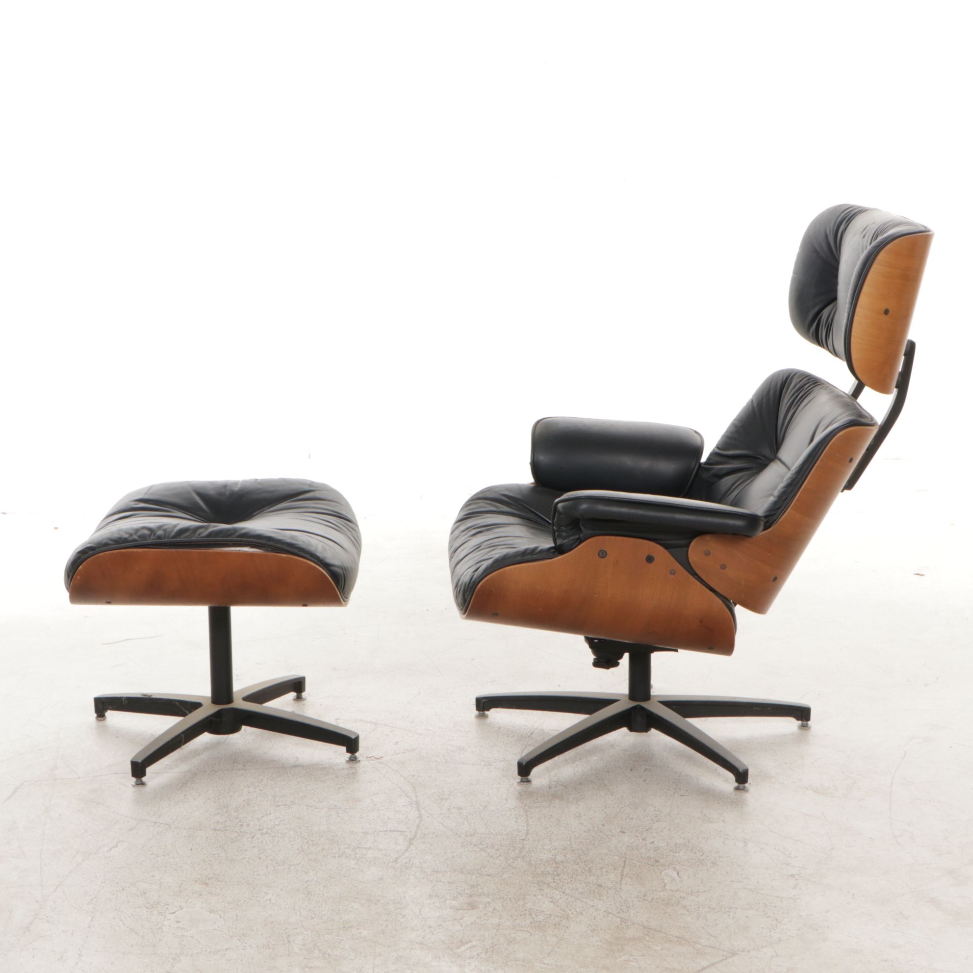 Northfield Eames Style Mid Century Modern Lounge Chair and Ottoman