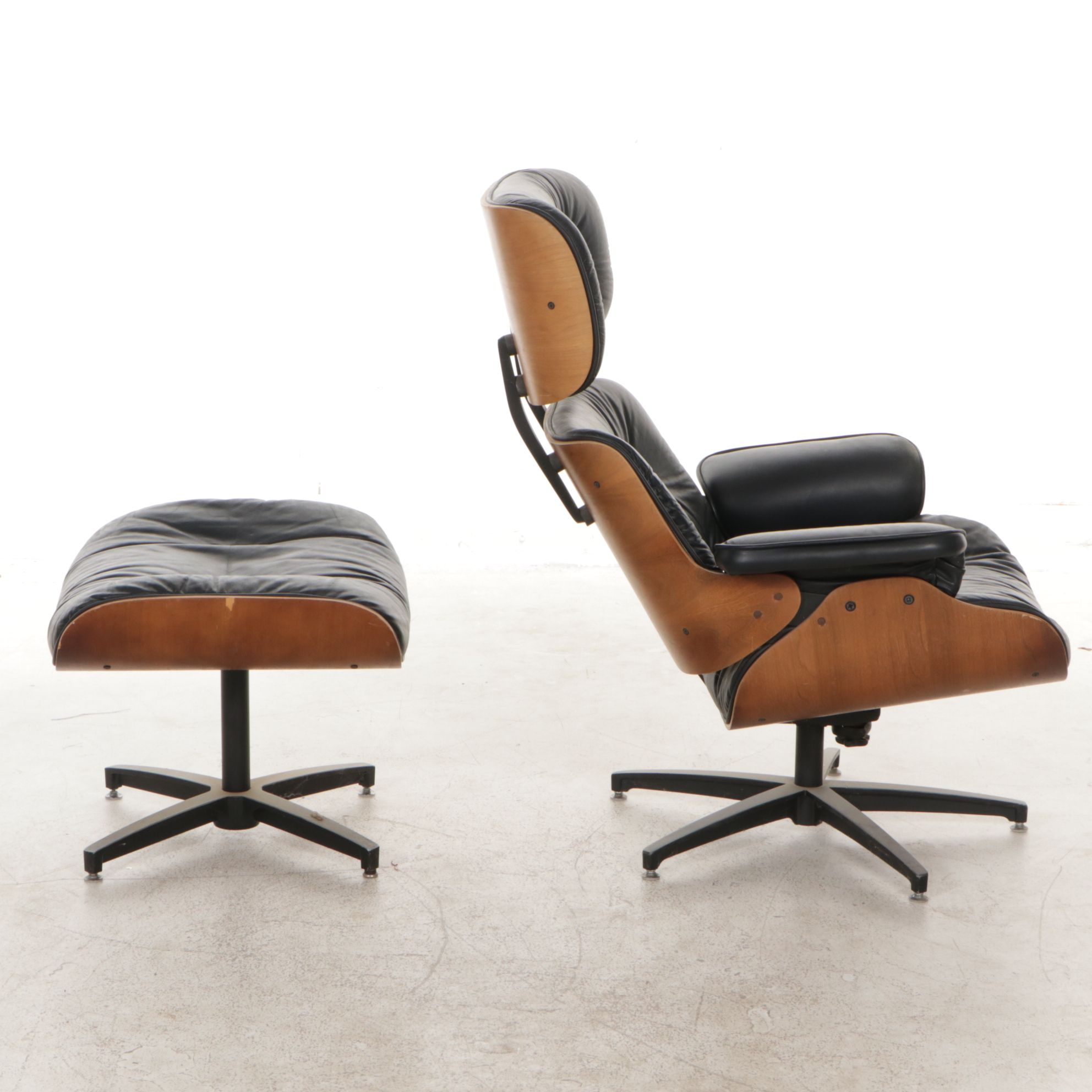 Northfield Eames Style Mid Century Modern Lounge Chair and Ottoman