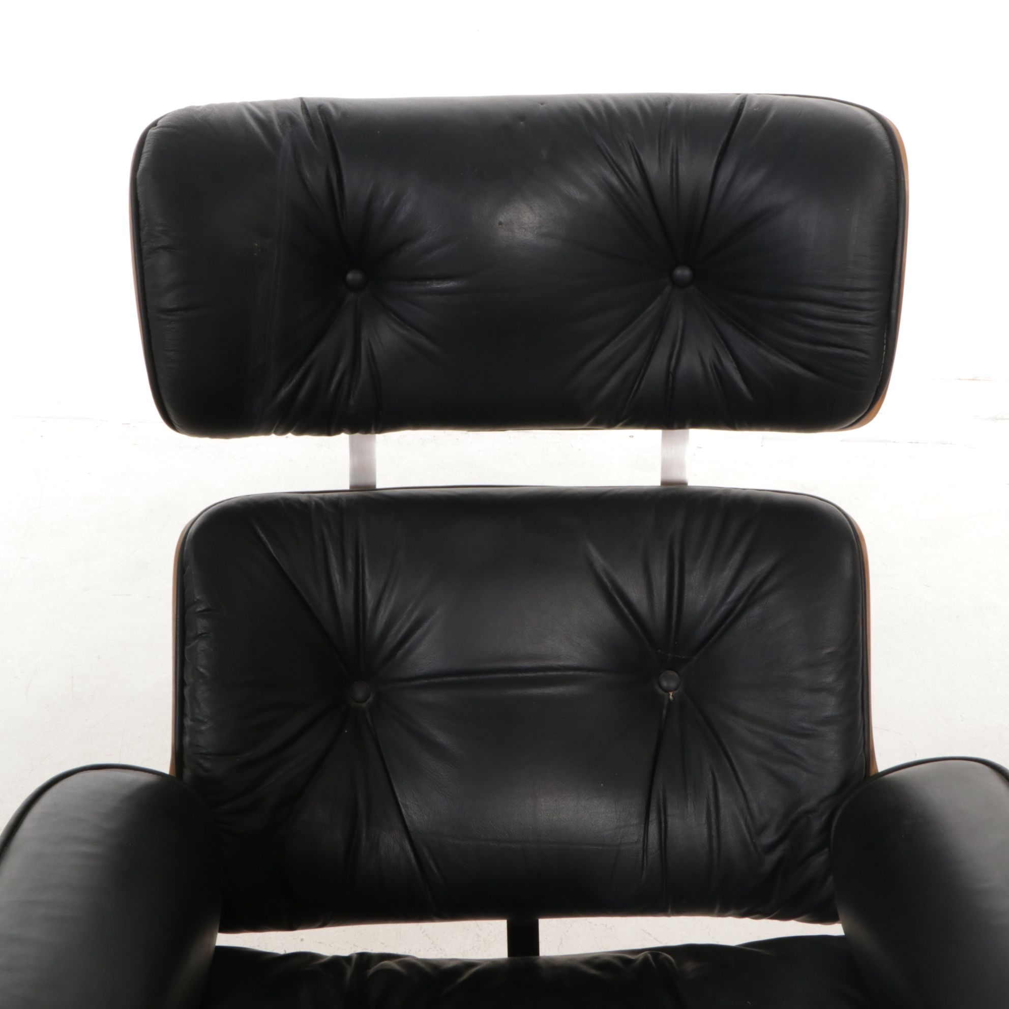 Northfield Eames Style Mid Century Modern Lounge Chair and Ottoman