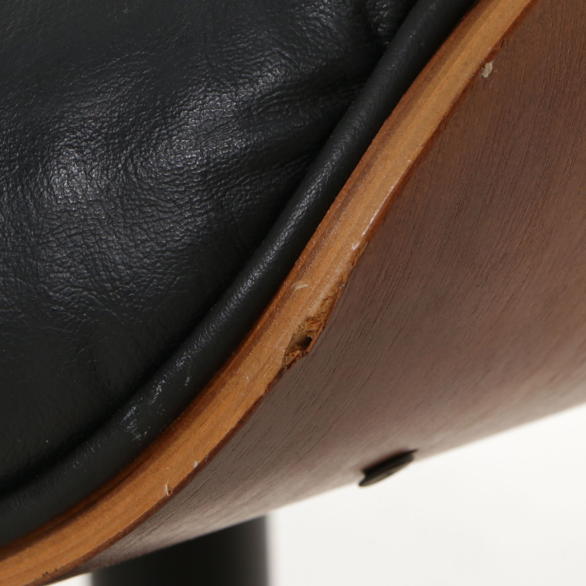 Northfield Eames Style Mid Century Modern Lounge Chair and Ottoman