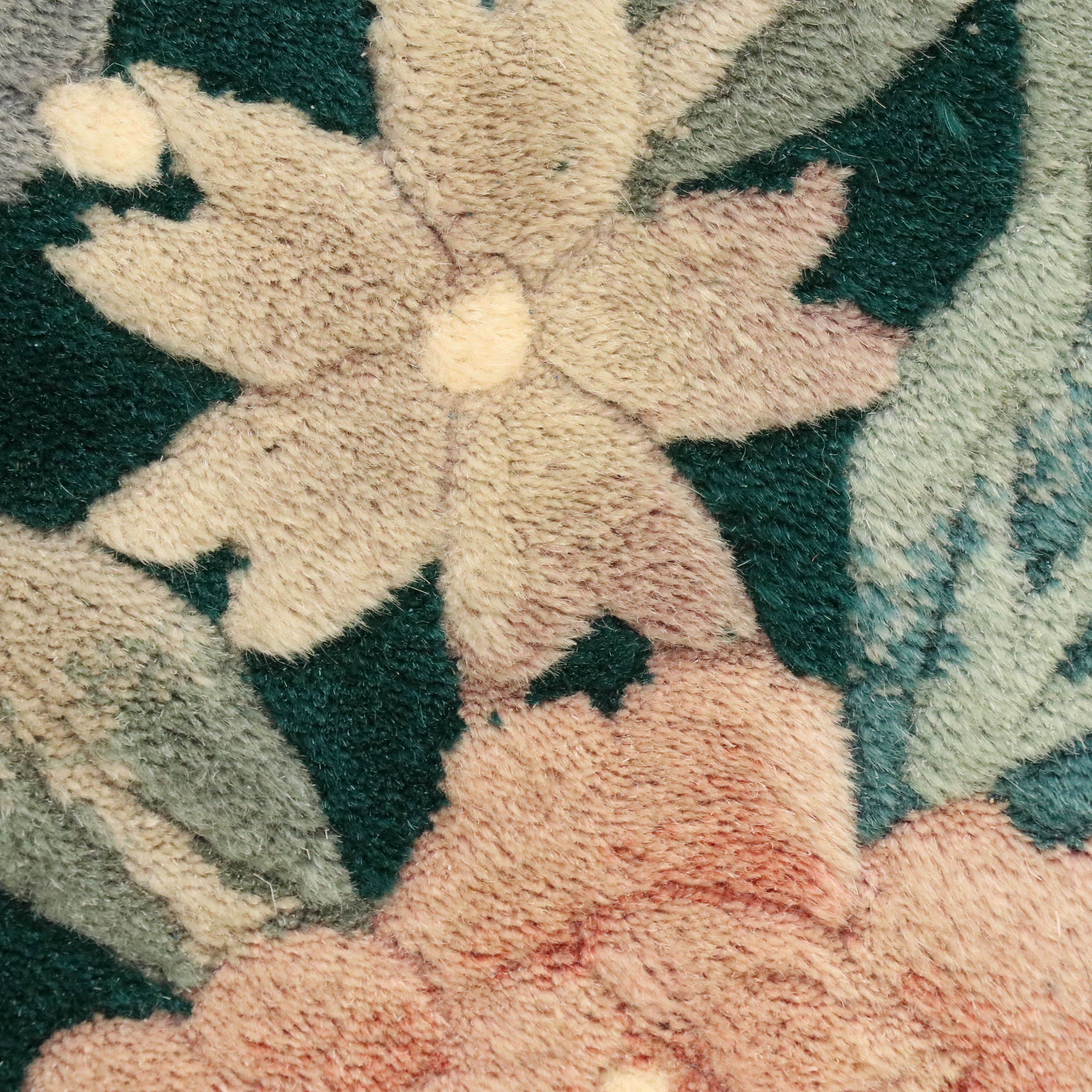 5'10 x 9'6 Hand-Knotted Chinese Peking Area Rug