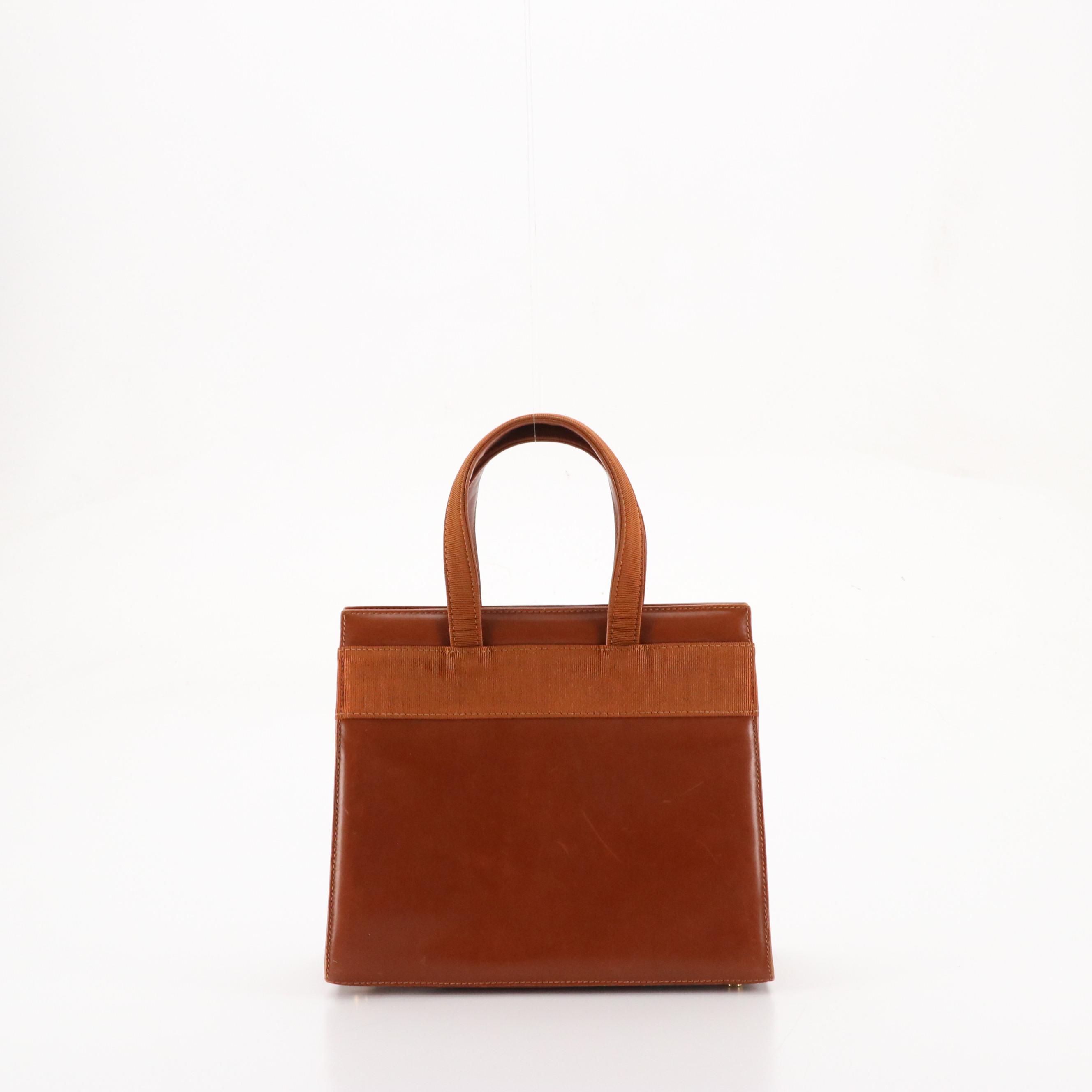 Salvatore Ferragamo Vara Bow Handbag in Brown Leather