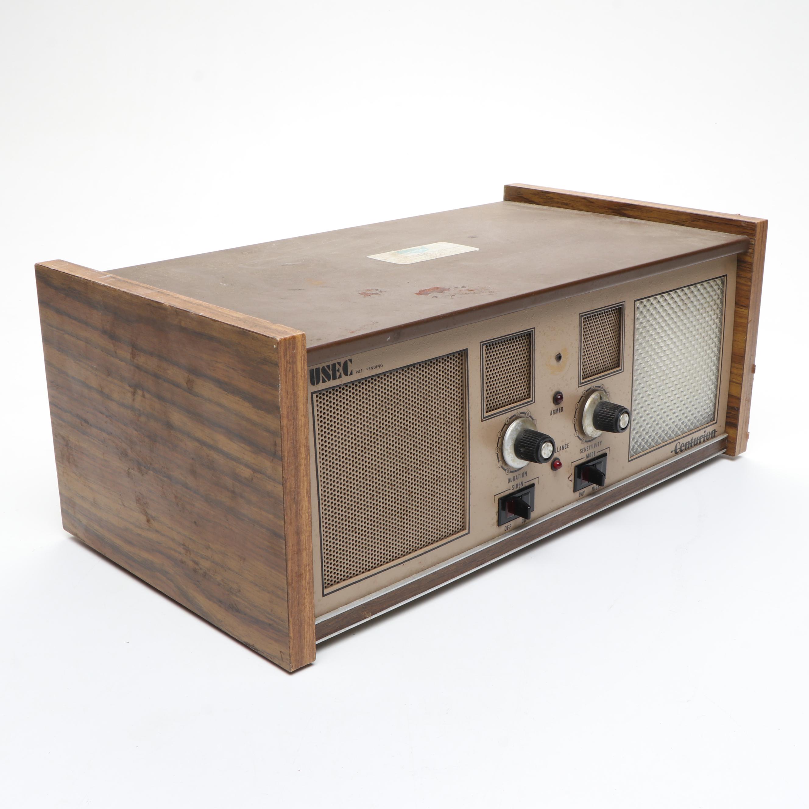 Thomas Collectors Edition Radio with RCA Radio and Home Security System, Vintage