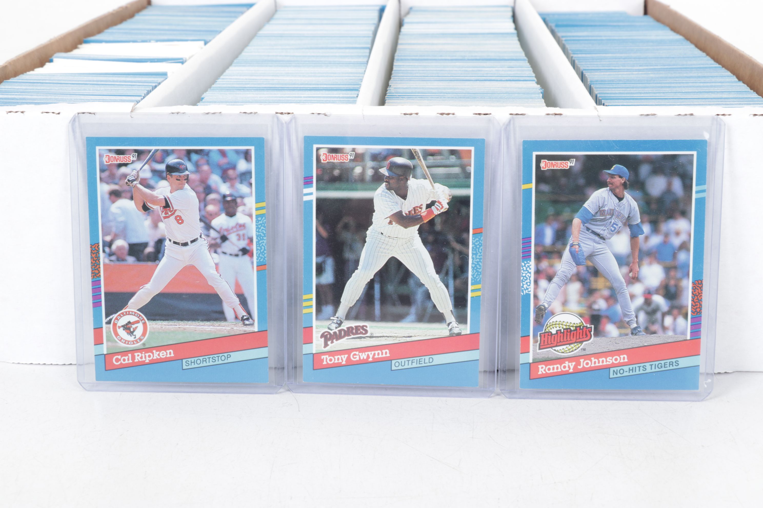 3,200 Mint Condition 1991 Donruss Cello Box Case Baseball Cards