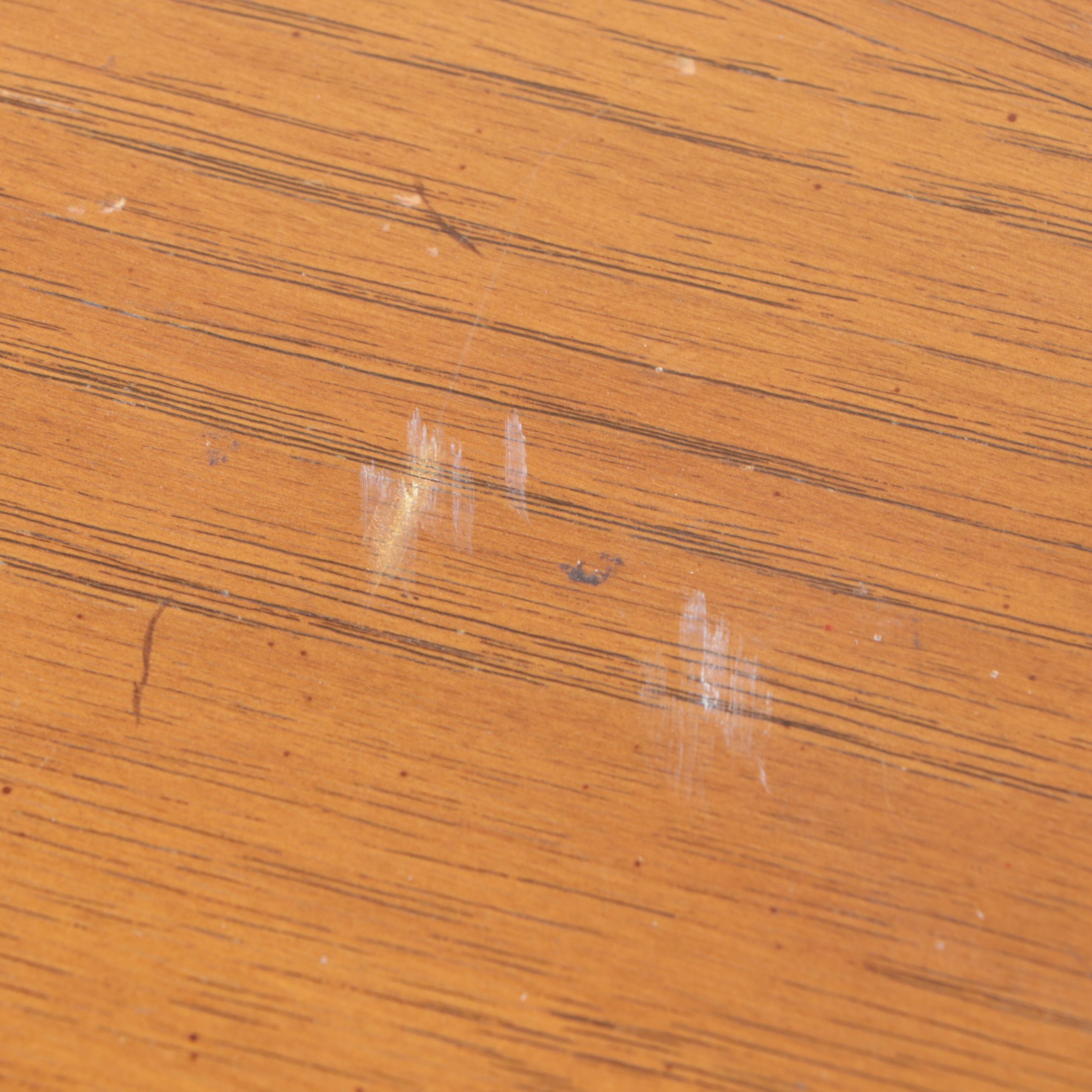 American Colonial Style Coffee Table, Mid to Late 20th Century