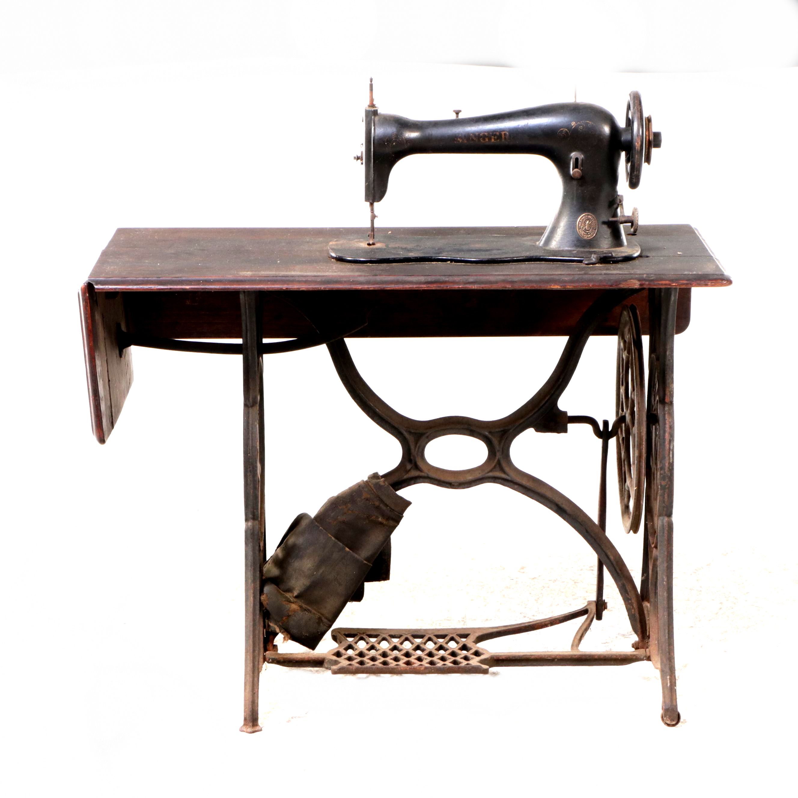 Antique Singer Treadle Sewing Machine