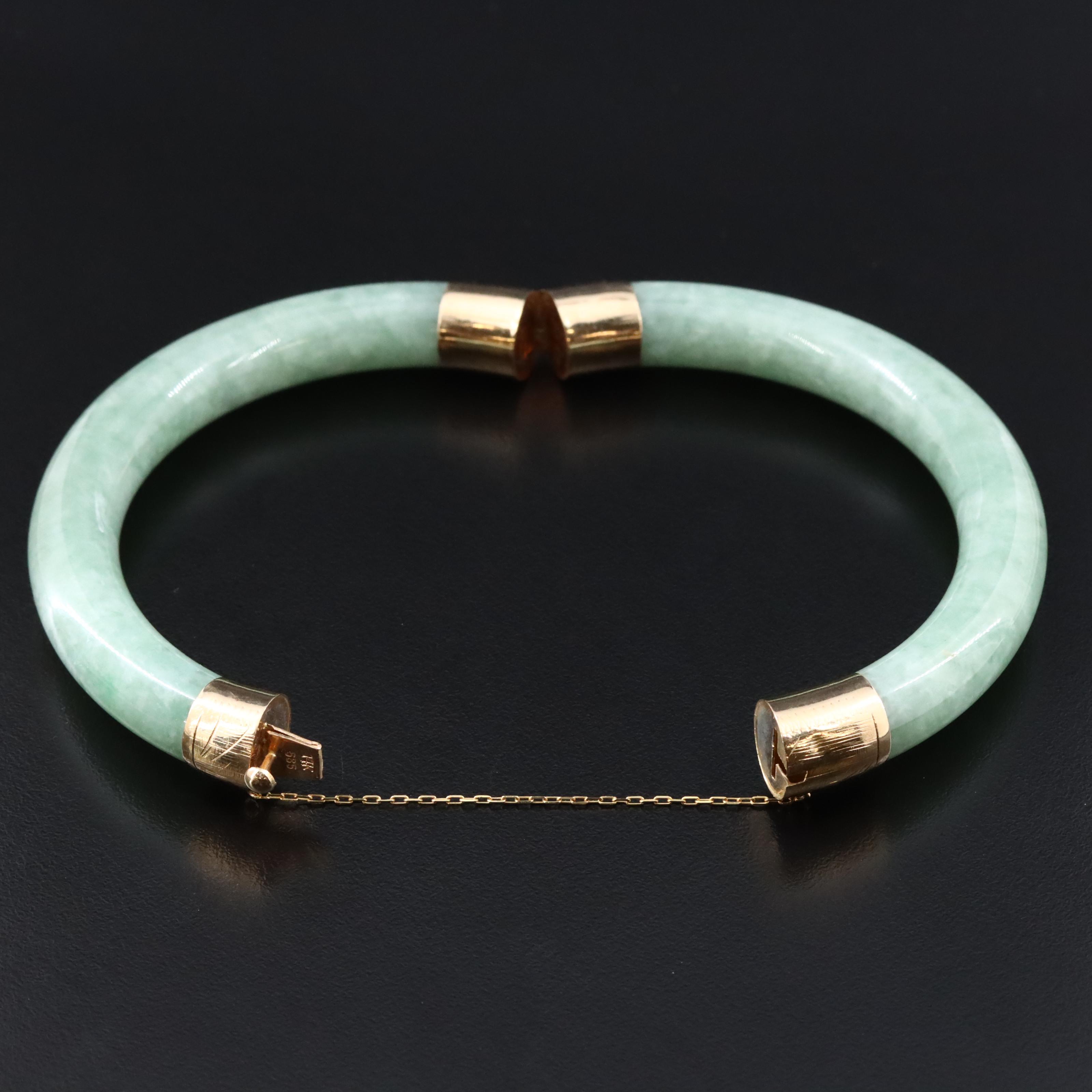 14K Jadeite Hinged Bangle Bracelet