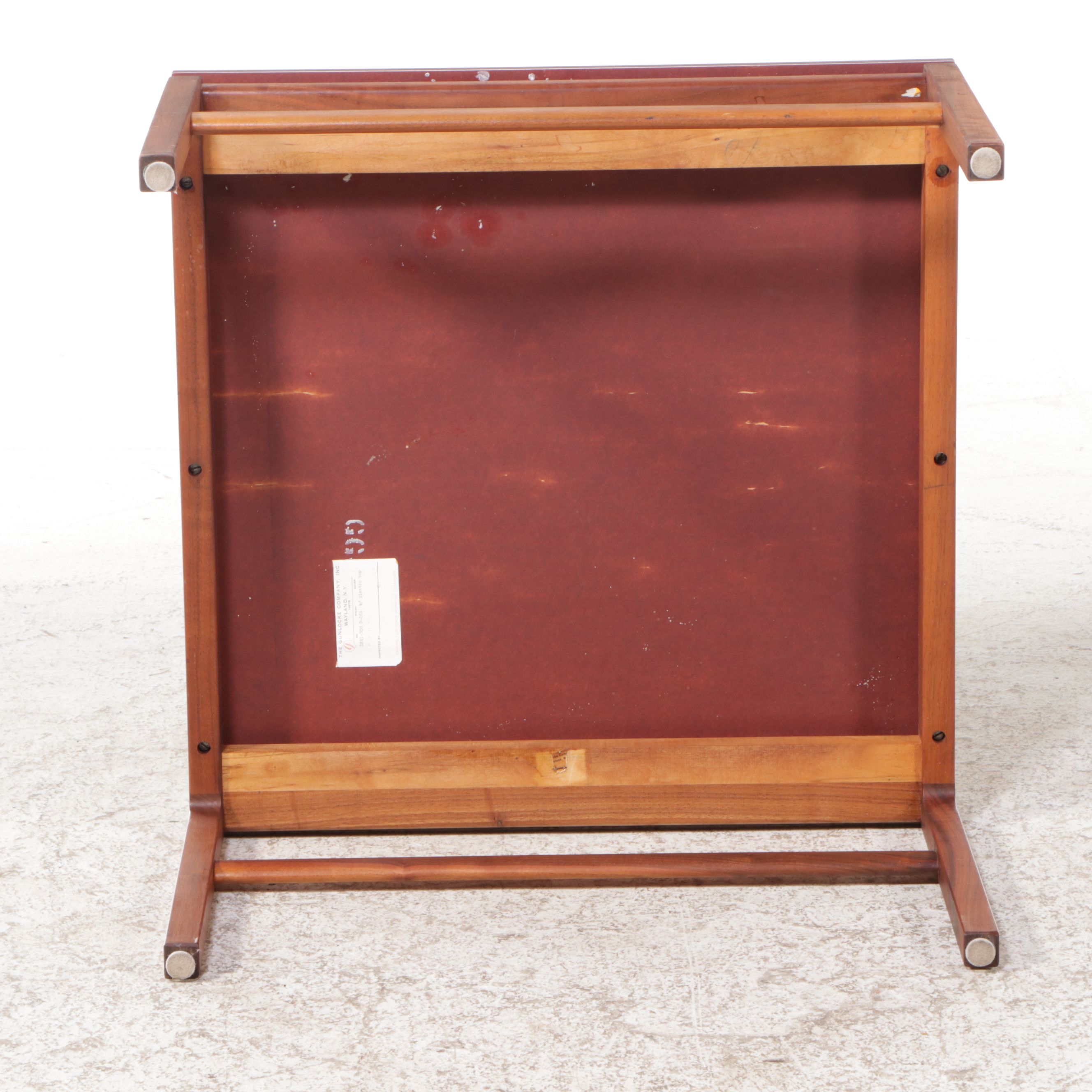 Gunlocke Company Inc. Mid Century Modern Walnut Side Table