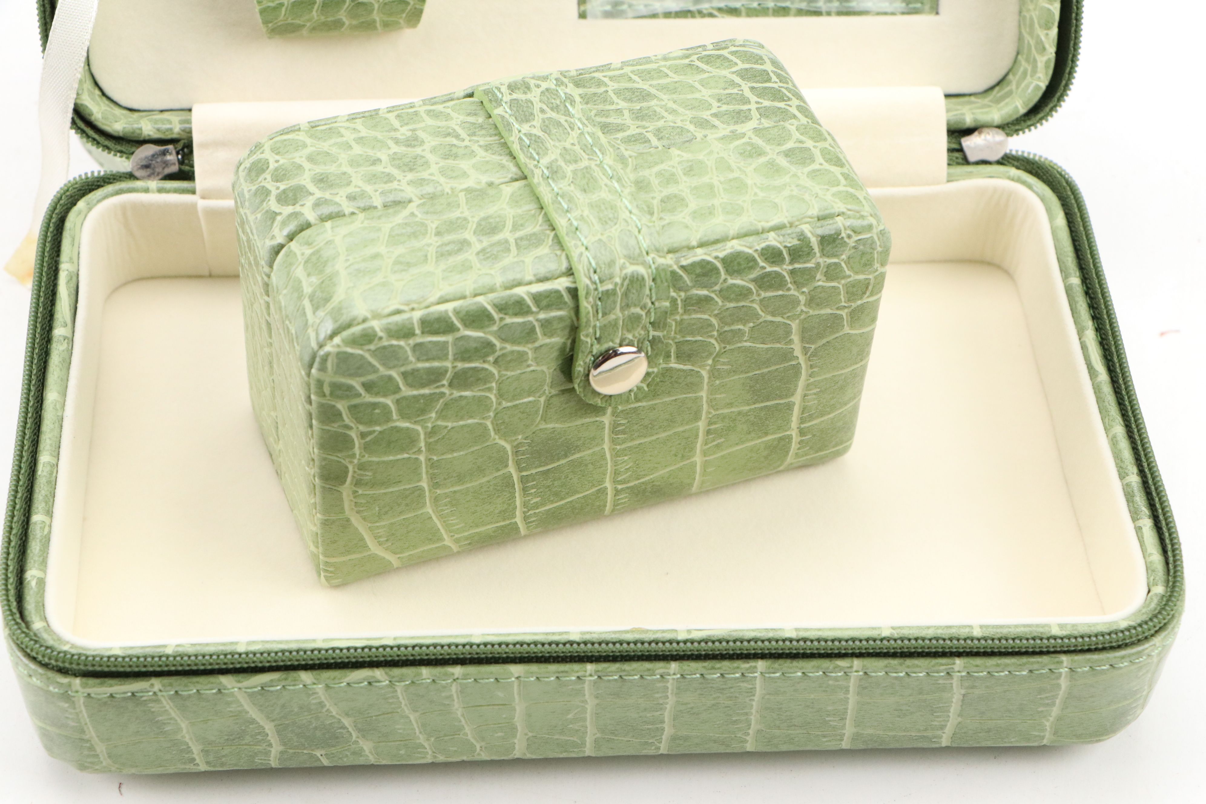 Alten International Faux Crocodile Embossed Travel Jewelry Cases
