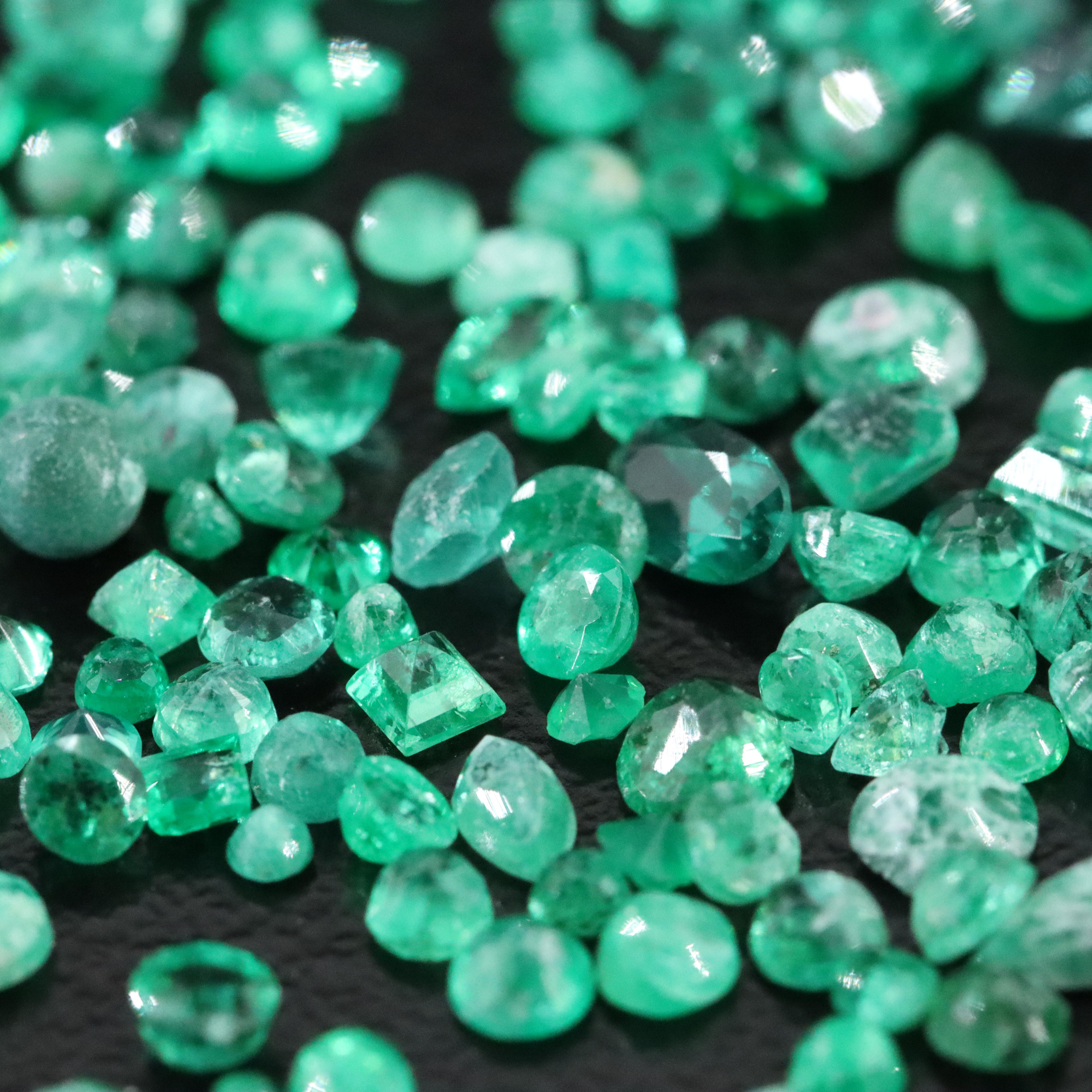 Loose 25.18 CTW Emerald Lot