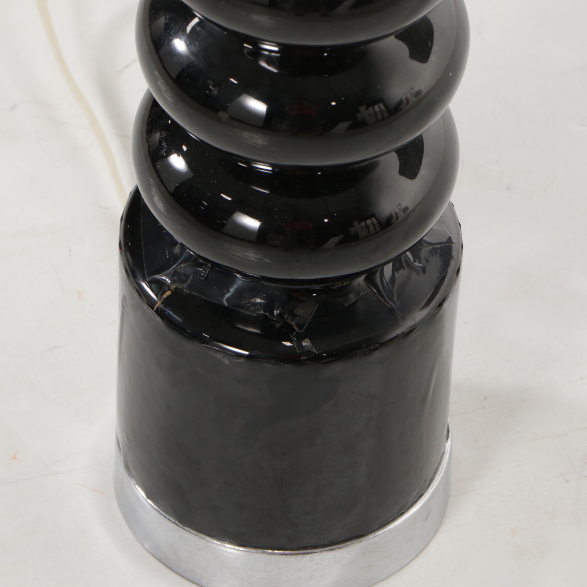 Mid Century Modern Black Pottery Table Lamp, Mid-20th Century