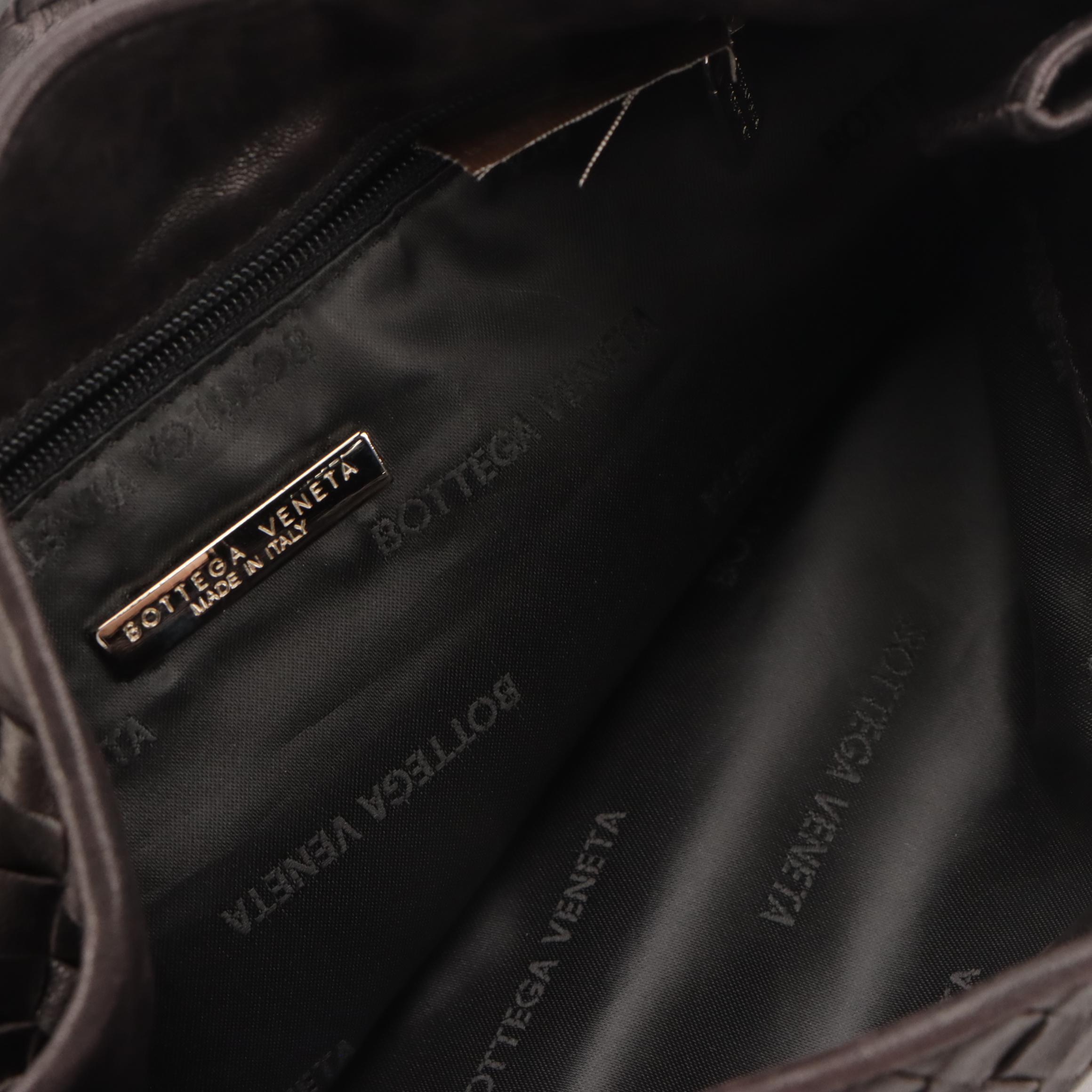 Bottega Veneta Vintage Hook-Front Messenger Bag in Intrecciato Leather