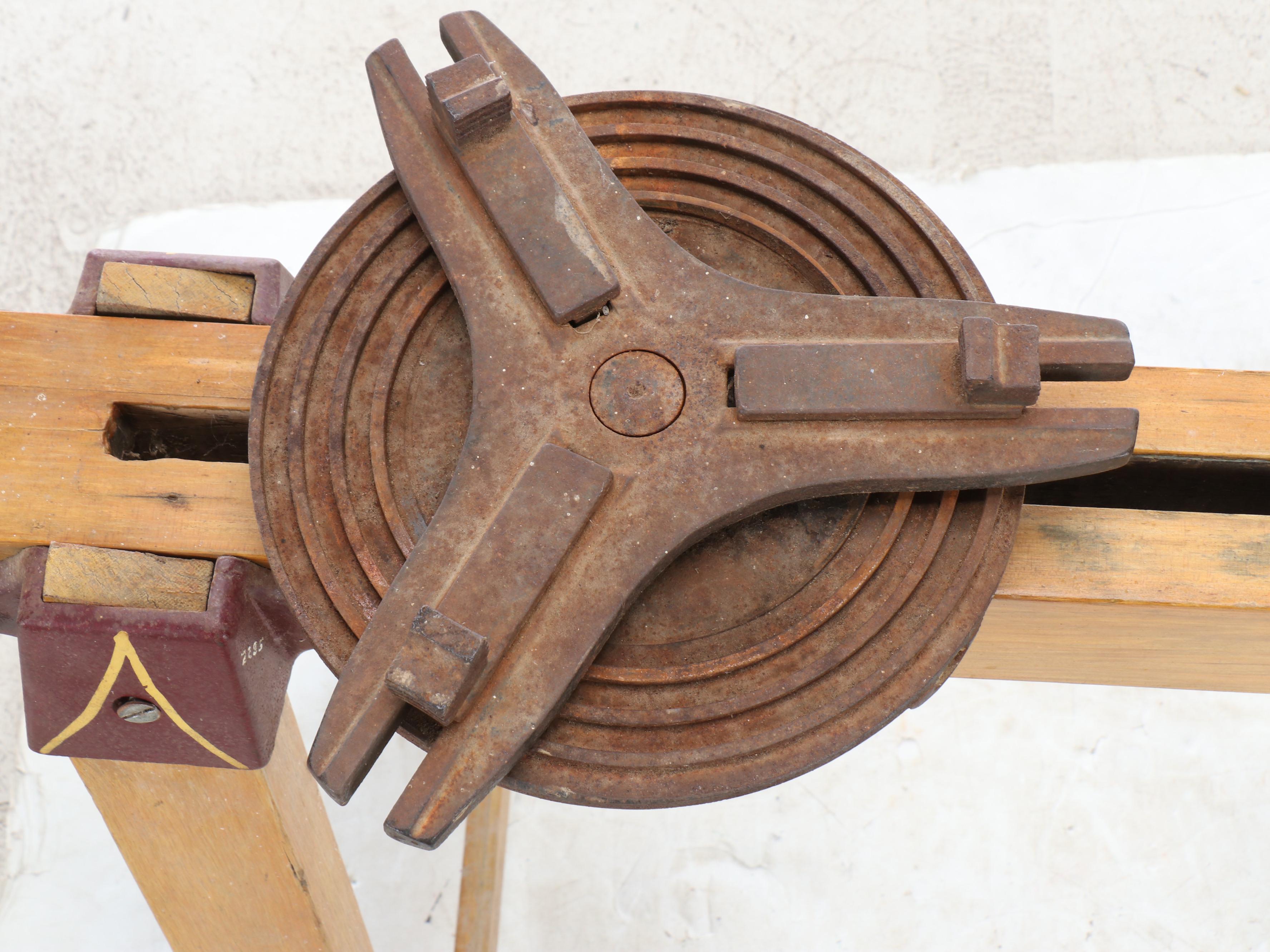 Industrial Cast Iron Rod Shaper with Wooden Work Horse