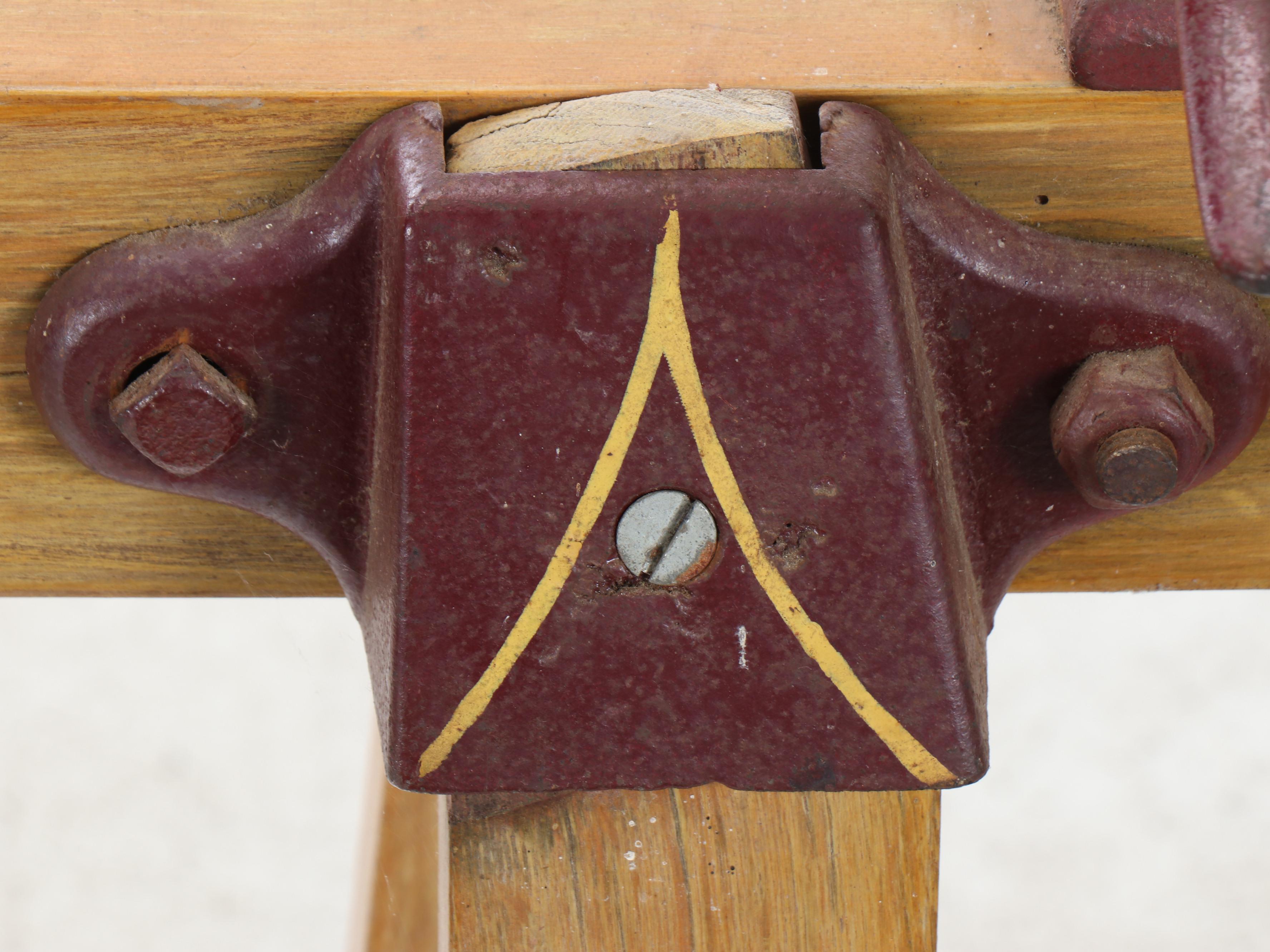 Industrial Cast Iron Rod Shaper with Wooden Work Horse