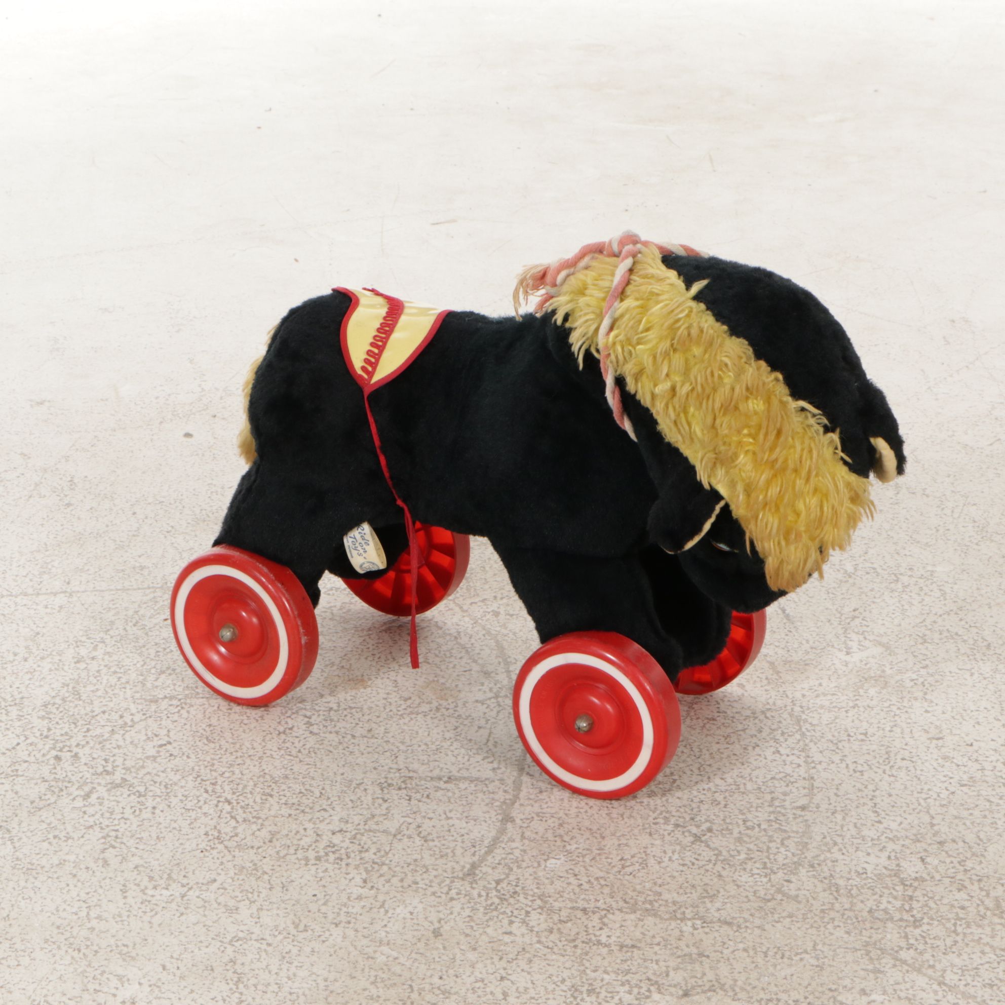 Knickerbocker "Ride On" Plush Horse and Plastic Hobby Horse