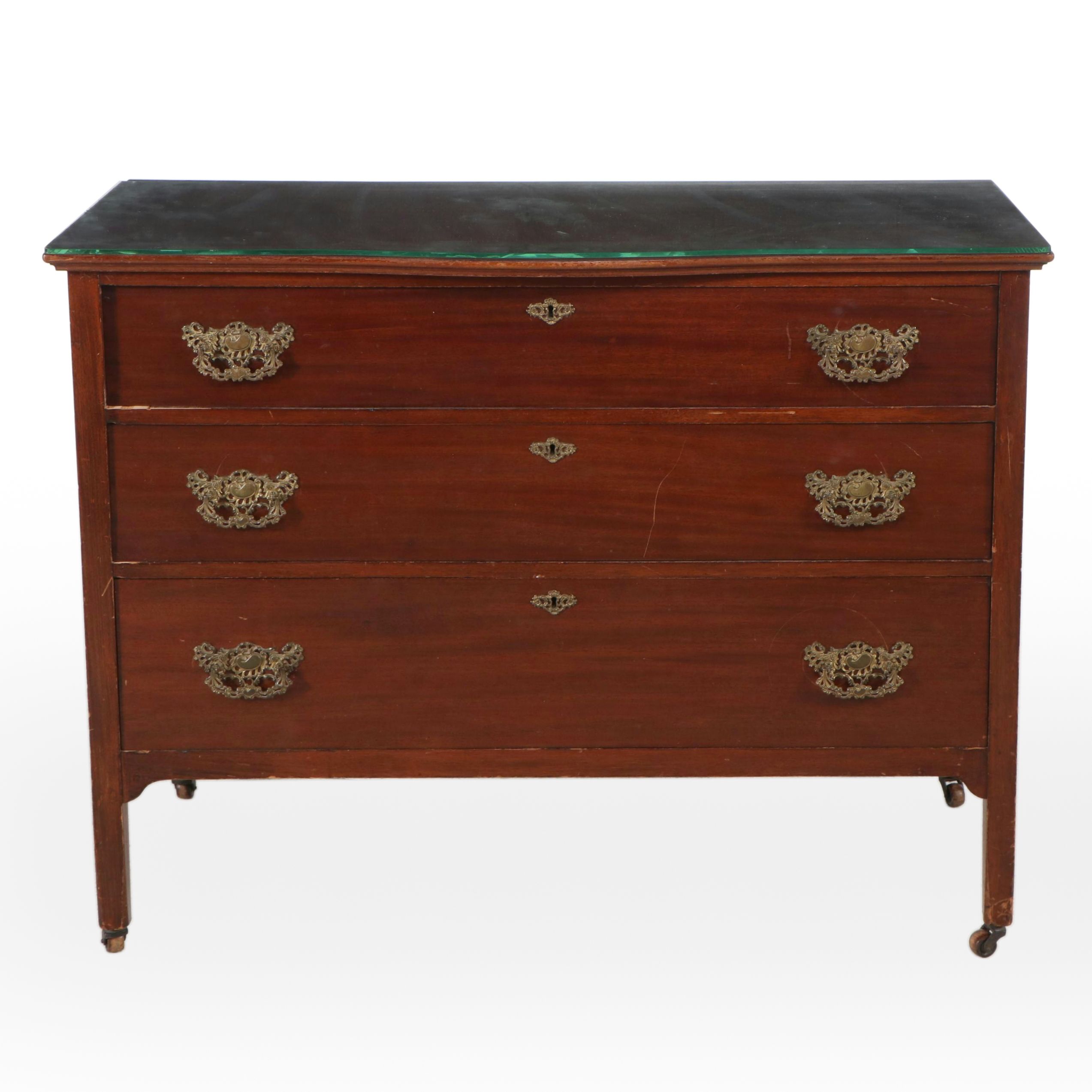 Federal Style Mahogany Finish Dresser, Early to Mid-20th Century