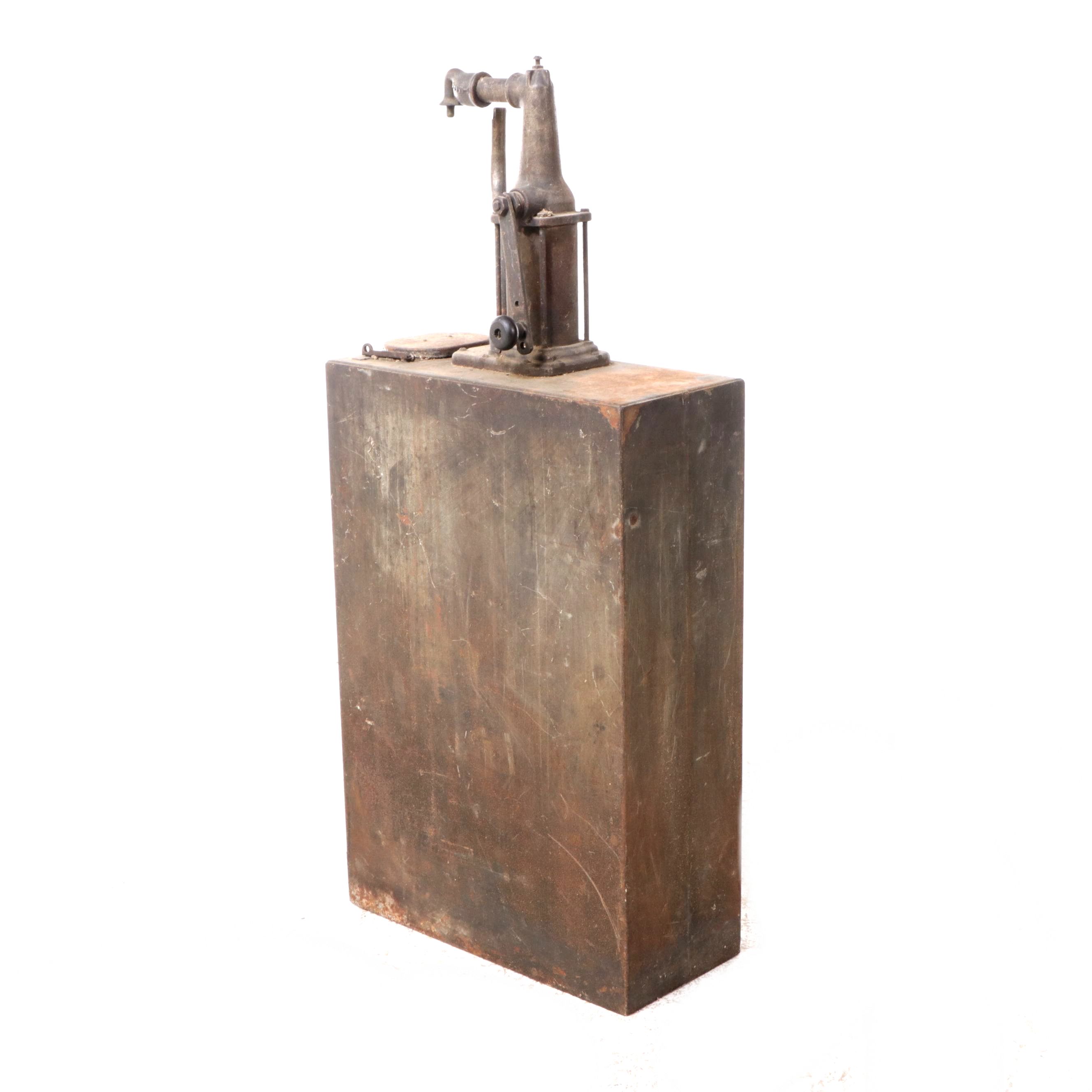 Vintage Cast Metal Oil Pump