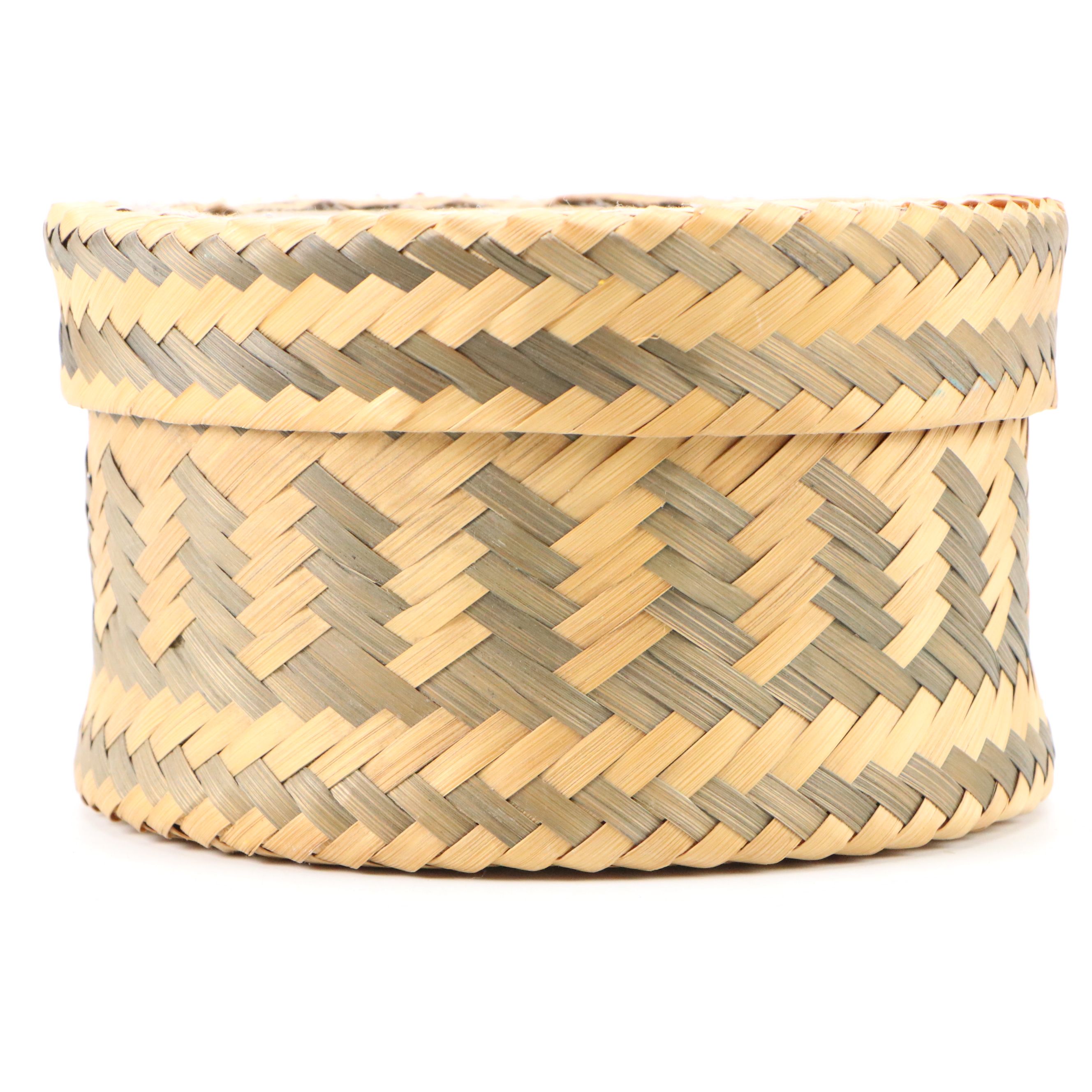 American Folk Art Flat Woven Cylindrical Nesting Boxes, 20th Century