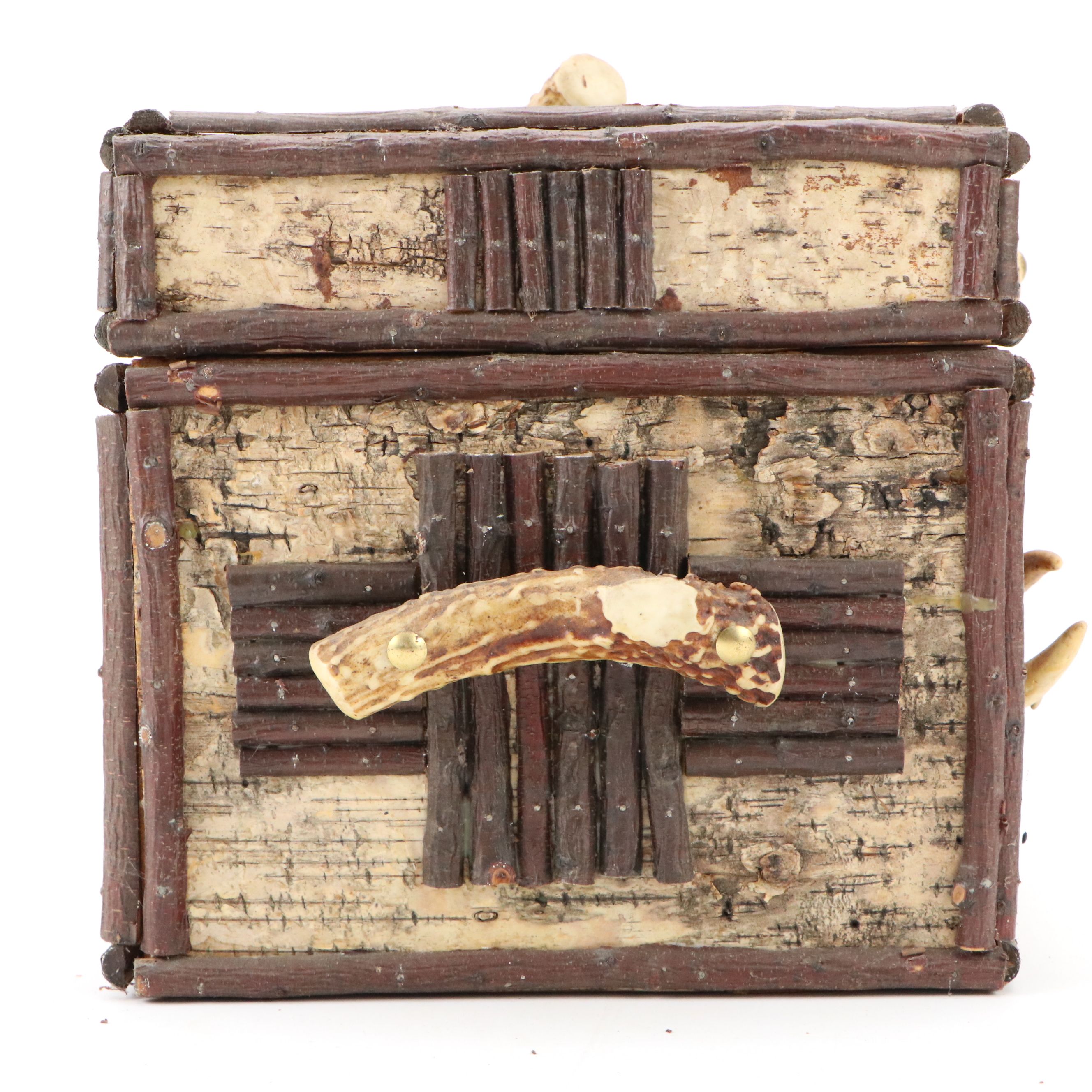 Robert Beaven Folk Art Antlers and Birch Veneer Wooden Box