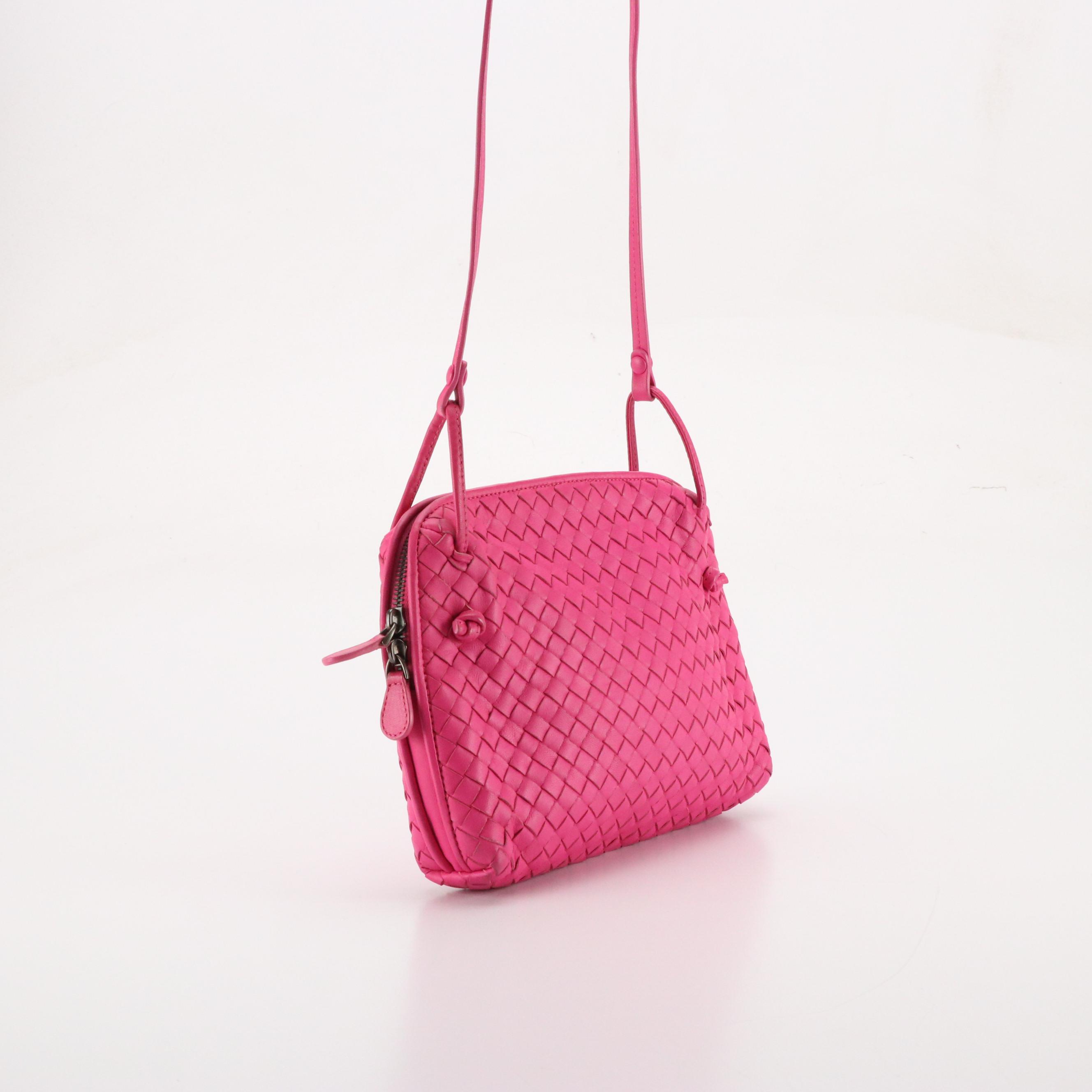 Bottega Veneta Zippered Crossbody Bag in Hot Pink Intrecciato Nappa Leather