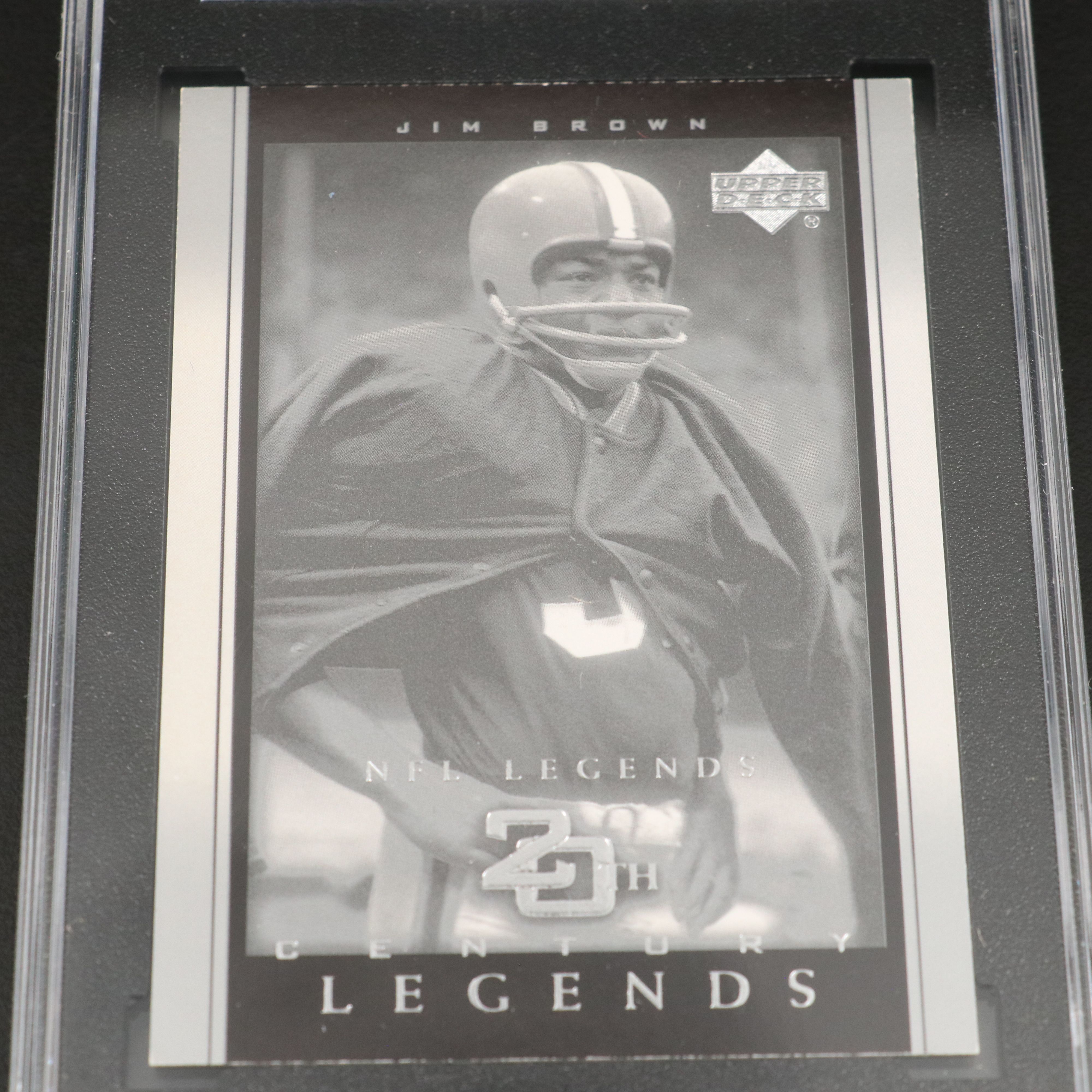 2000 Upper Deck Legends Jim Brown Football Card No. 1901/2500 Graded SGC 8.5