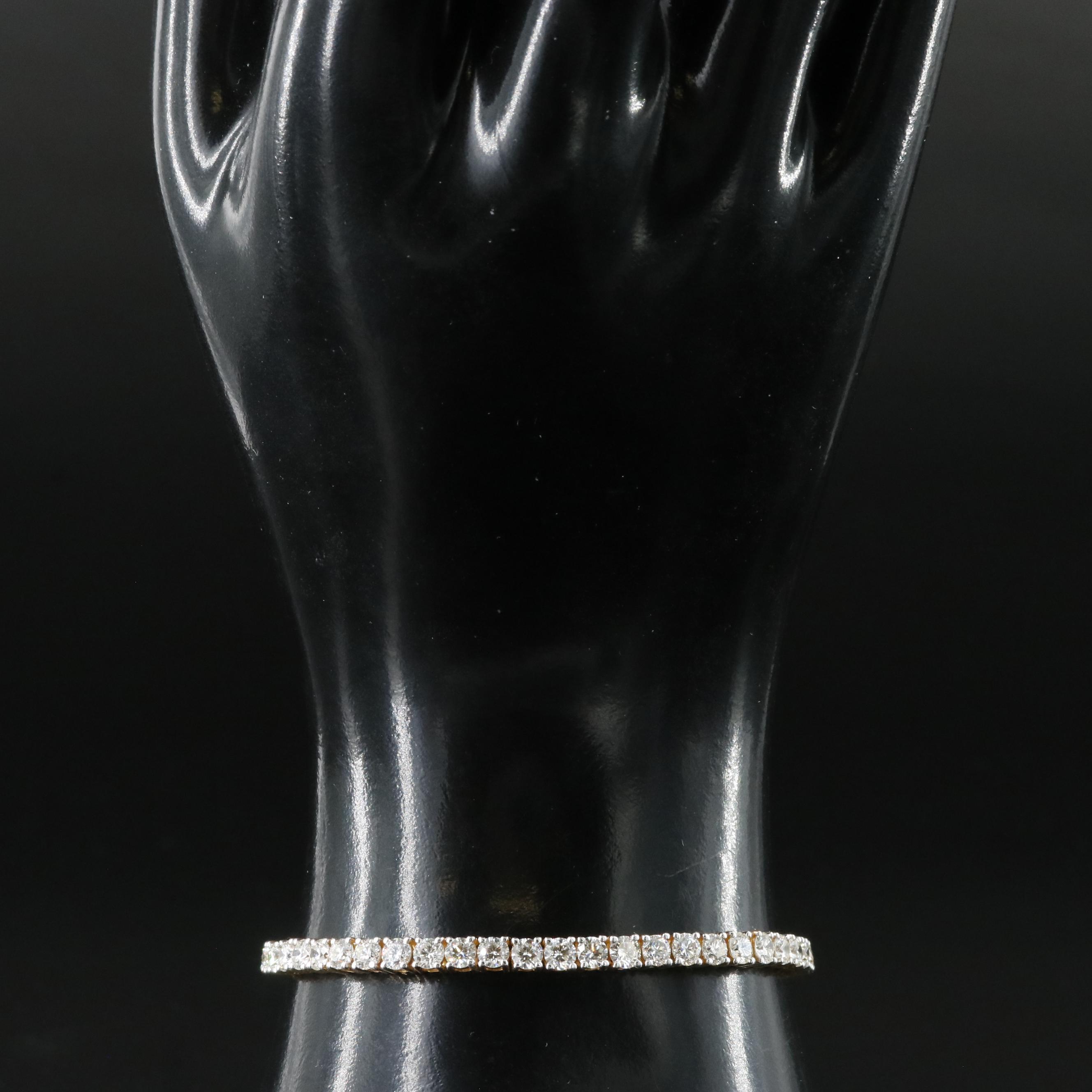 18K 6.27 CTW Diamond Line Bracelet