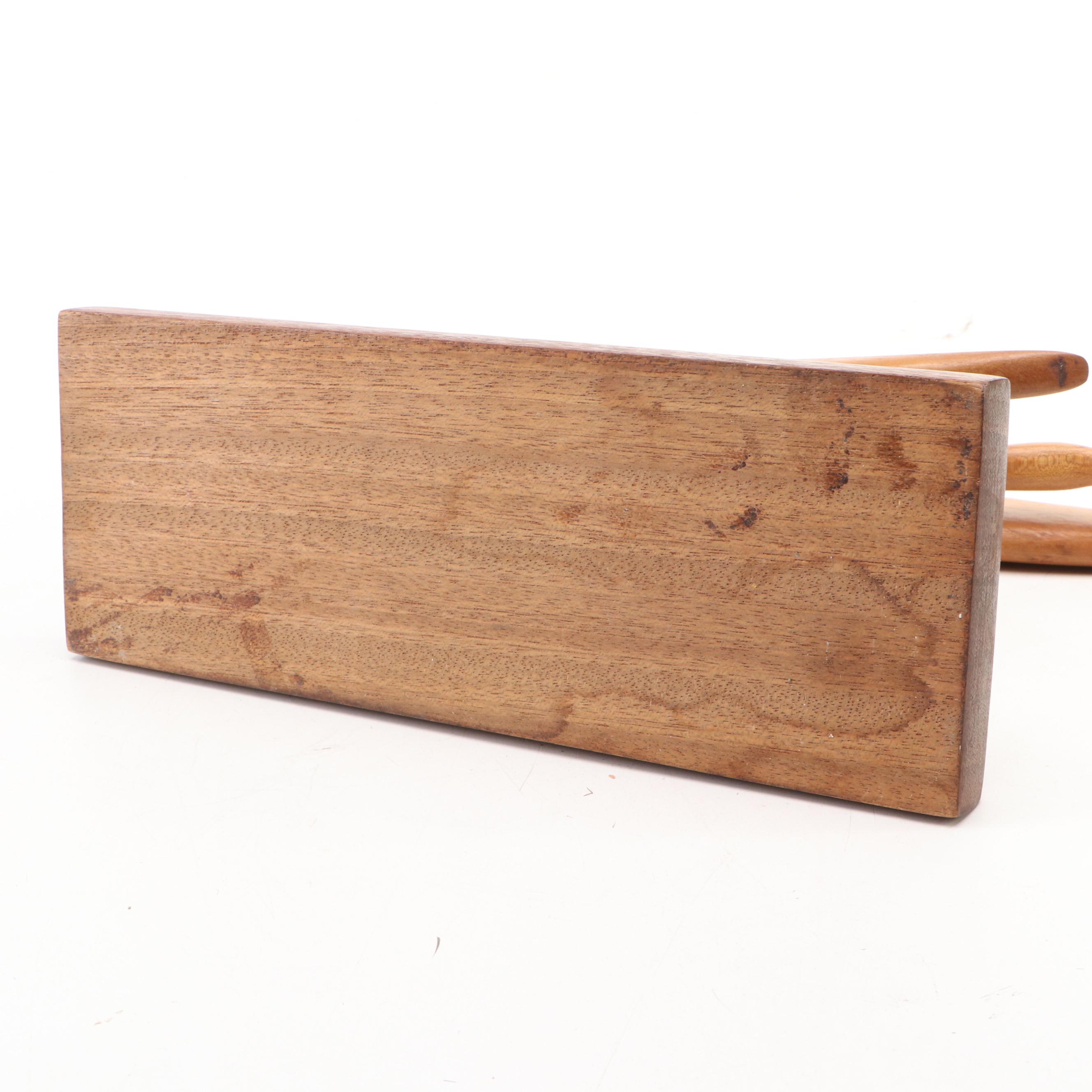 Mid Century Modern Style Carved Wood Bird Sculpture, Mid to Late 20th Century