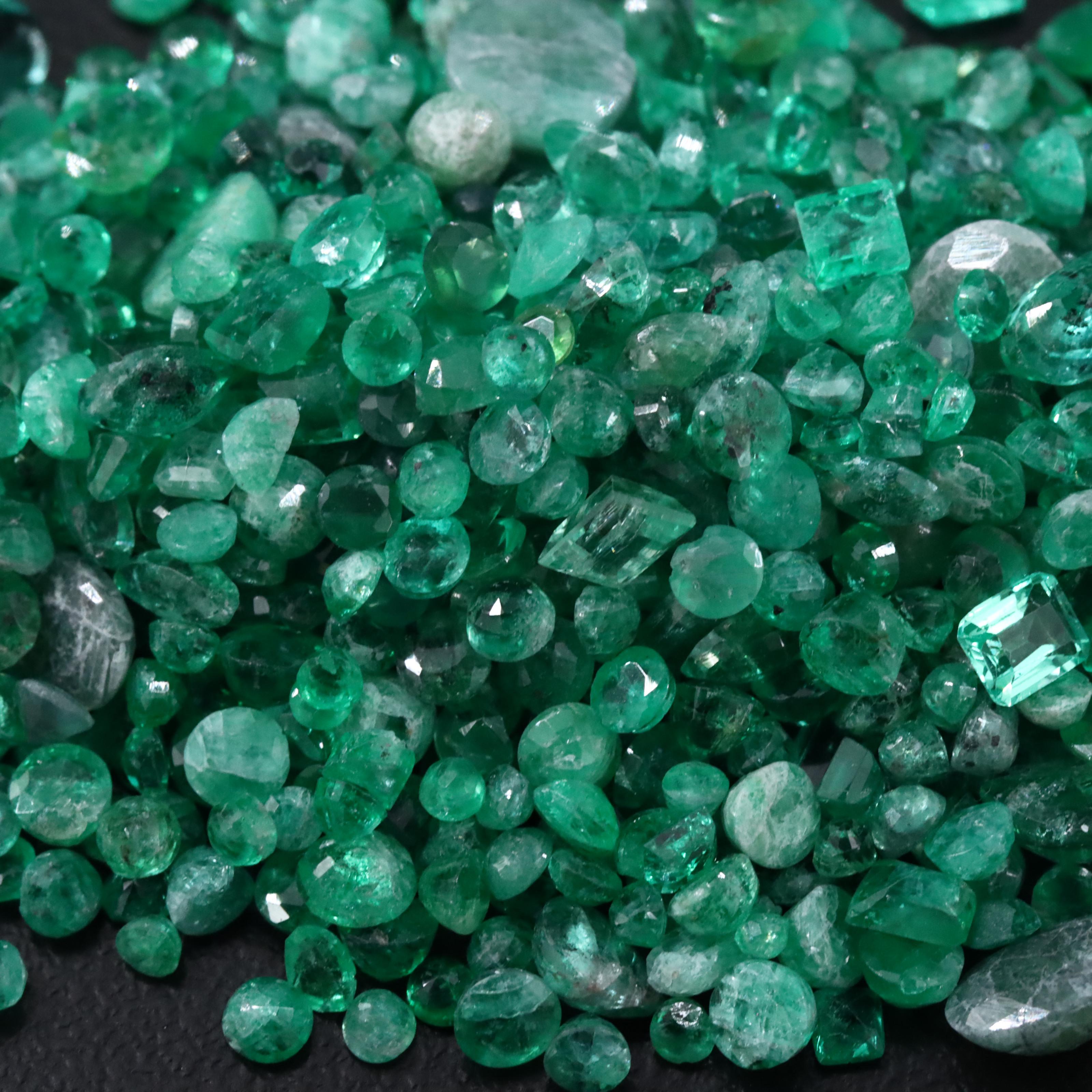 Loose 50.40 CTW Gemstone Lot Including Emerald and Chalcedony