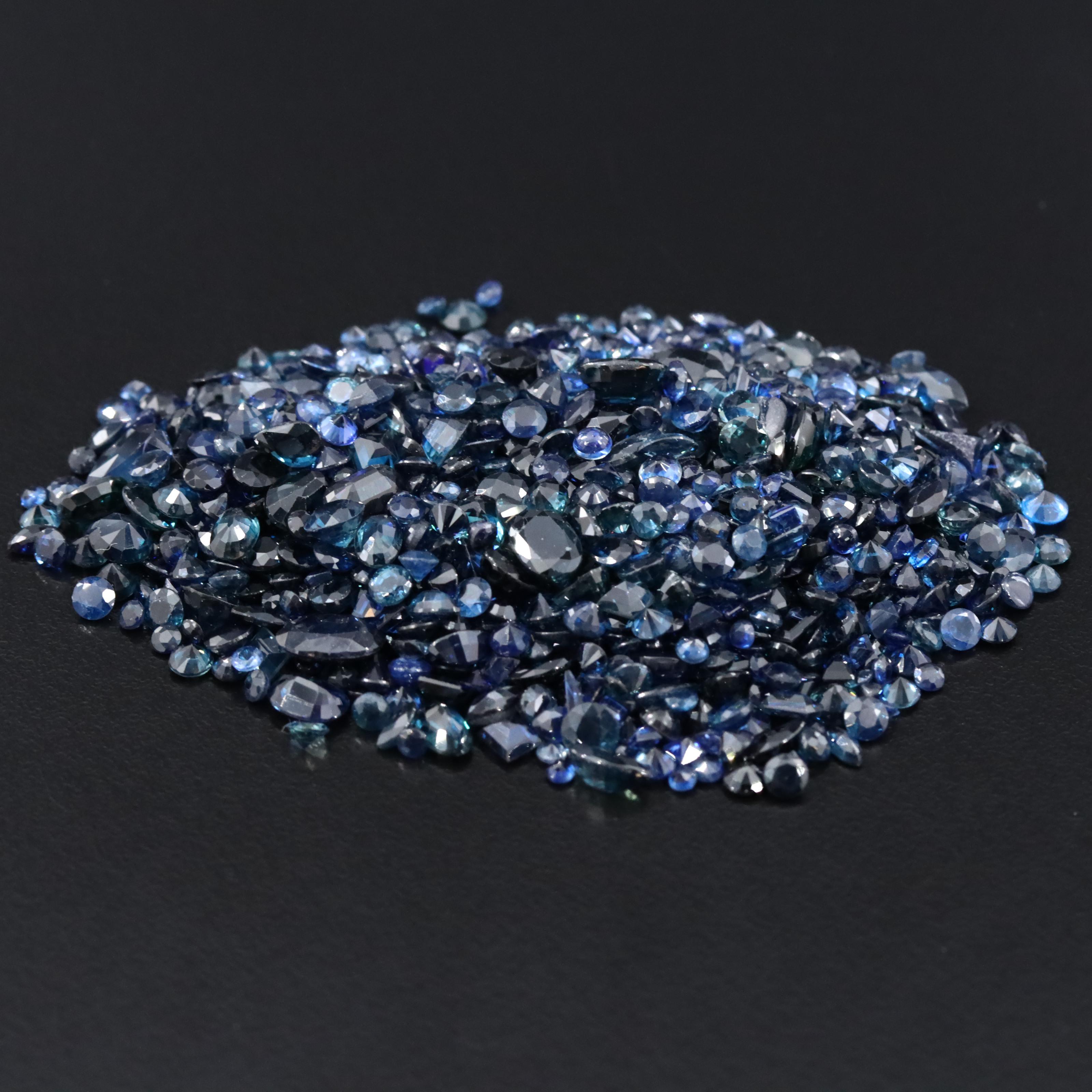 Loose 123.10 CTW Gemstone Lot Including Sapphire and Lab Grown Spinel