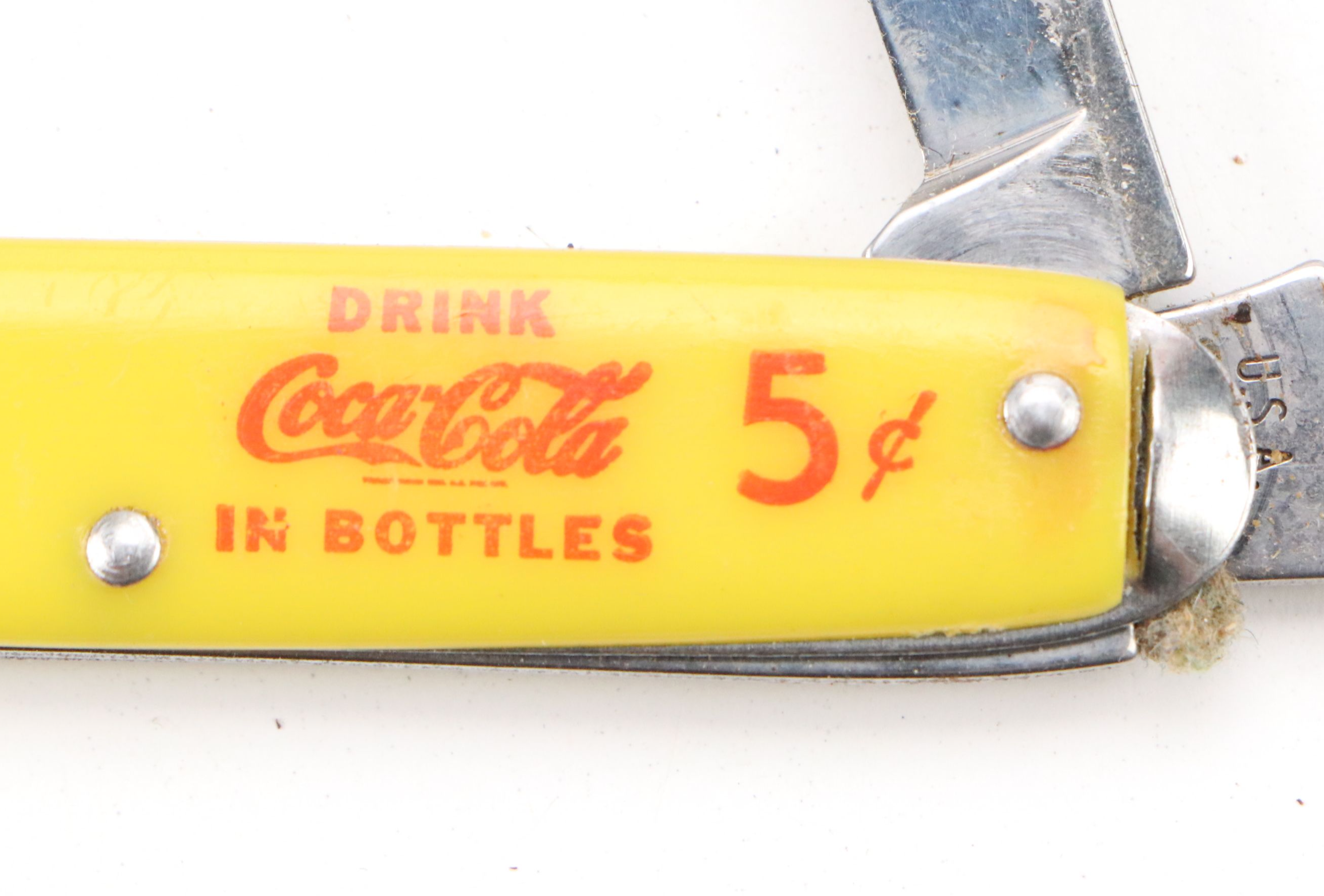 Kinfolk Stacked Leather Fixed Blade Knife with Other Knives, Mid to Late 20th C.