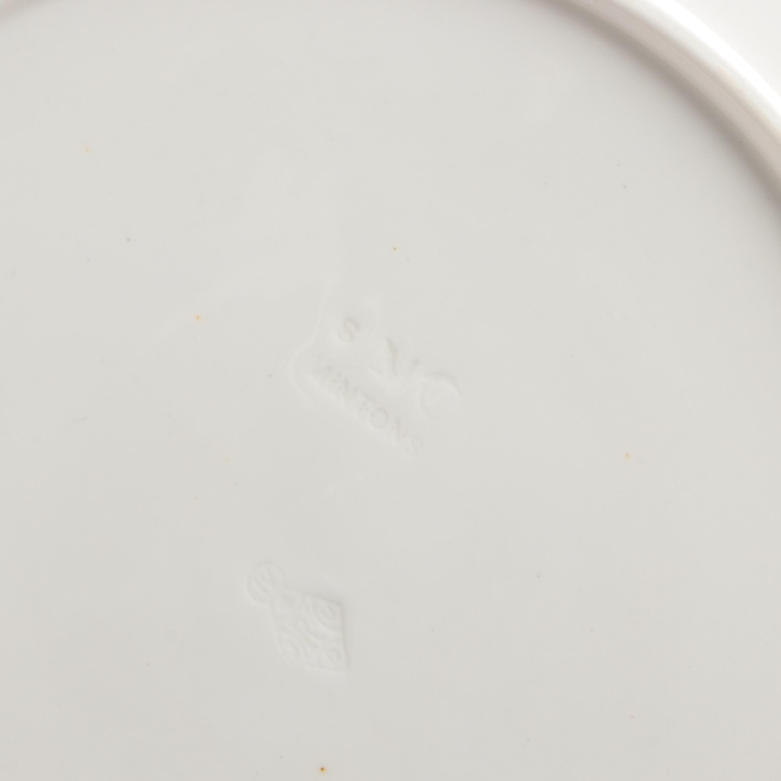 Minton Porcelain Pink Vine and Blossom Pattern Plates, Mid to Late 19th Century