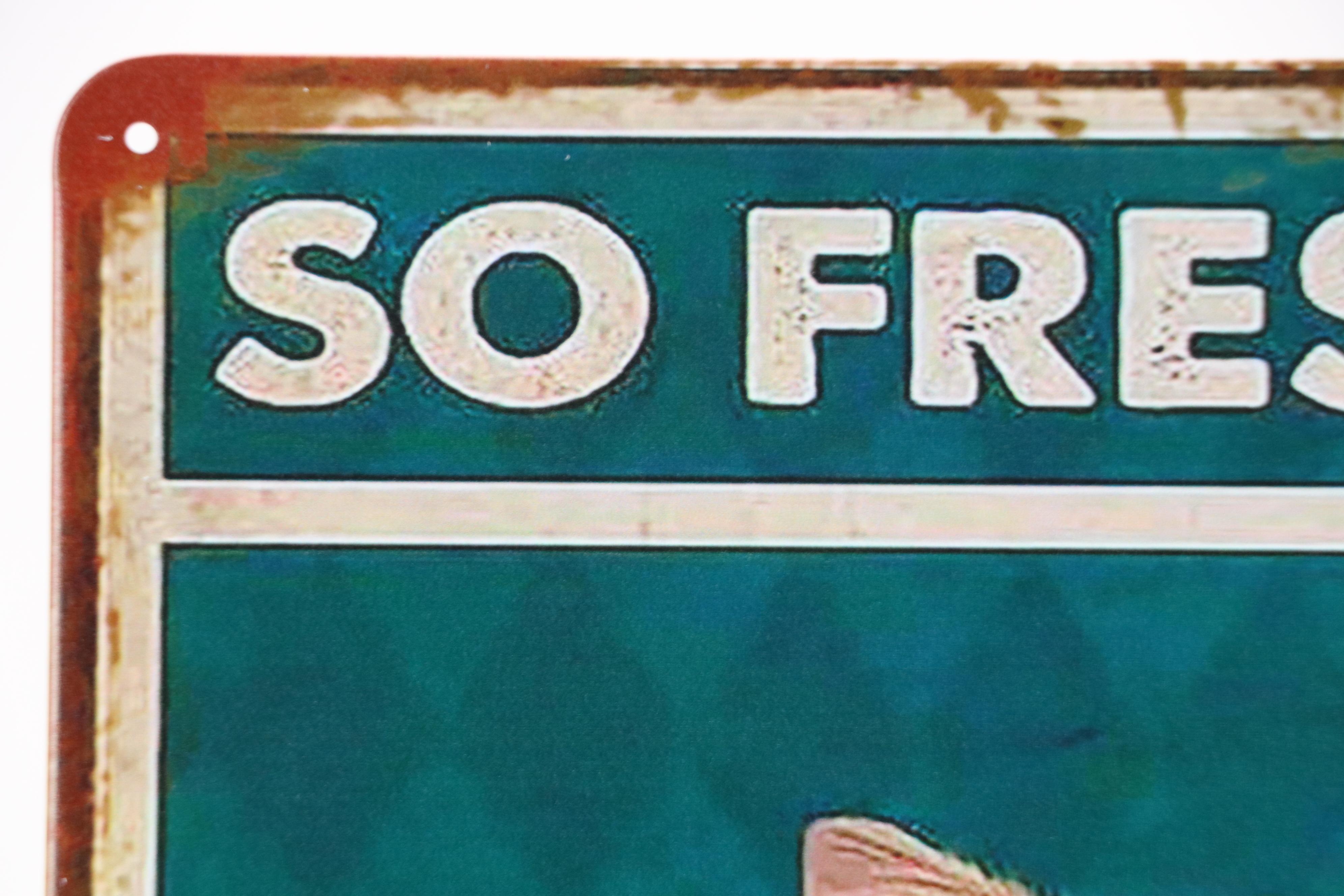 Novelty Cat Giclée "So Fresh and So Clean Clean"