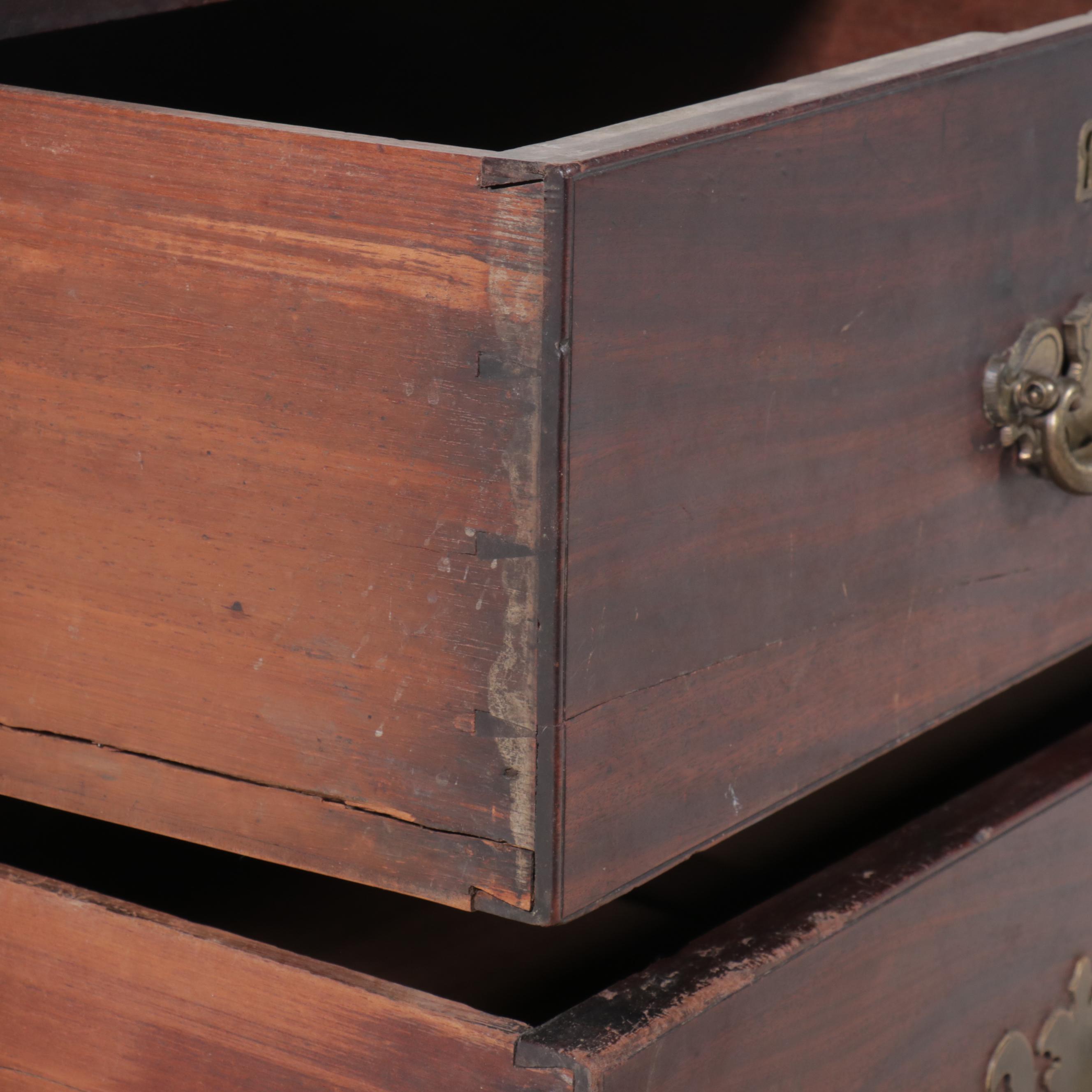 Antique English Georgian Mahogany Chest of Drawers