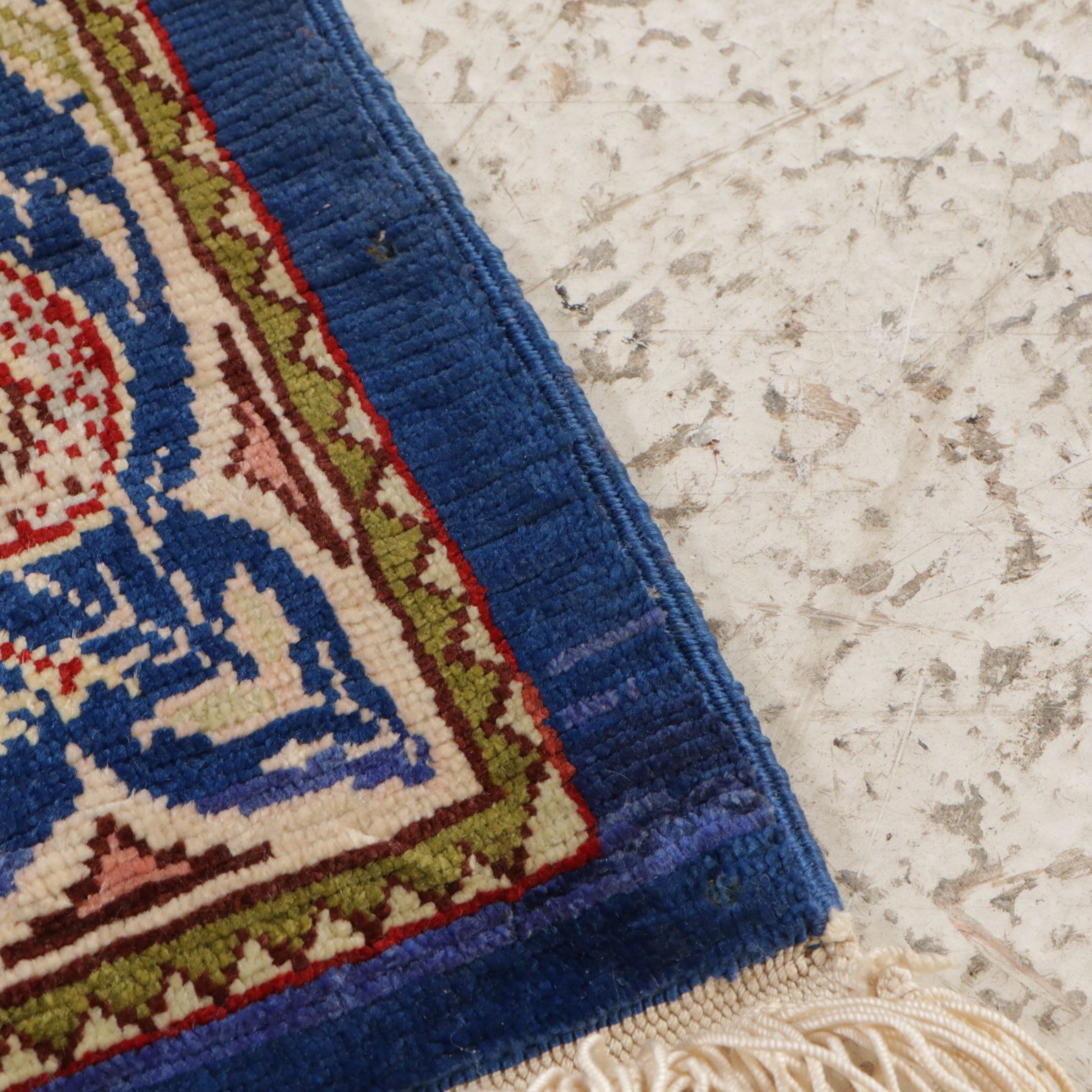 1'4 x 2'4 Hand-Knotted Turkish Kayseri Silk Prayer Rug