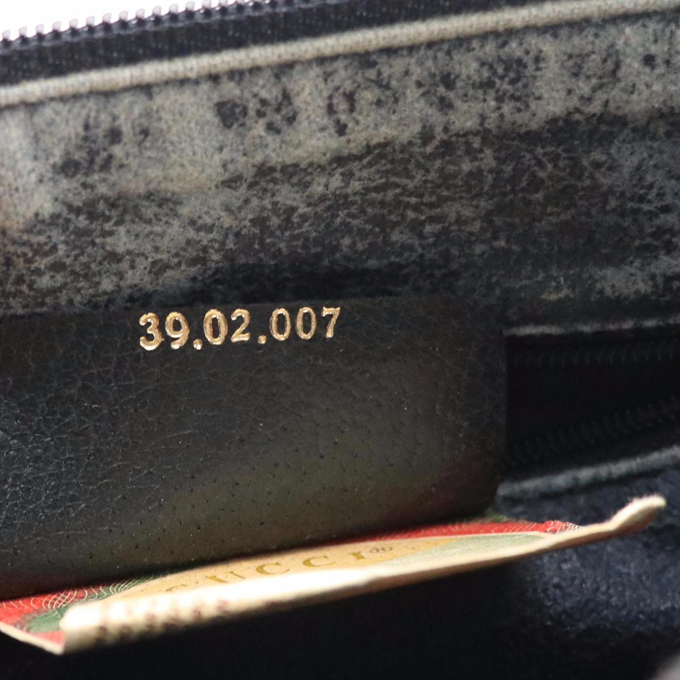 Gucci Accessory Collection Boston Bag in Navy Blue GG Supreme Canvas & Leather