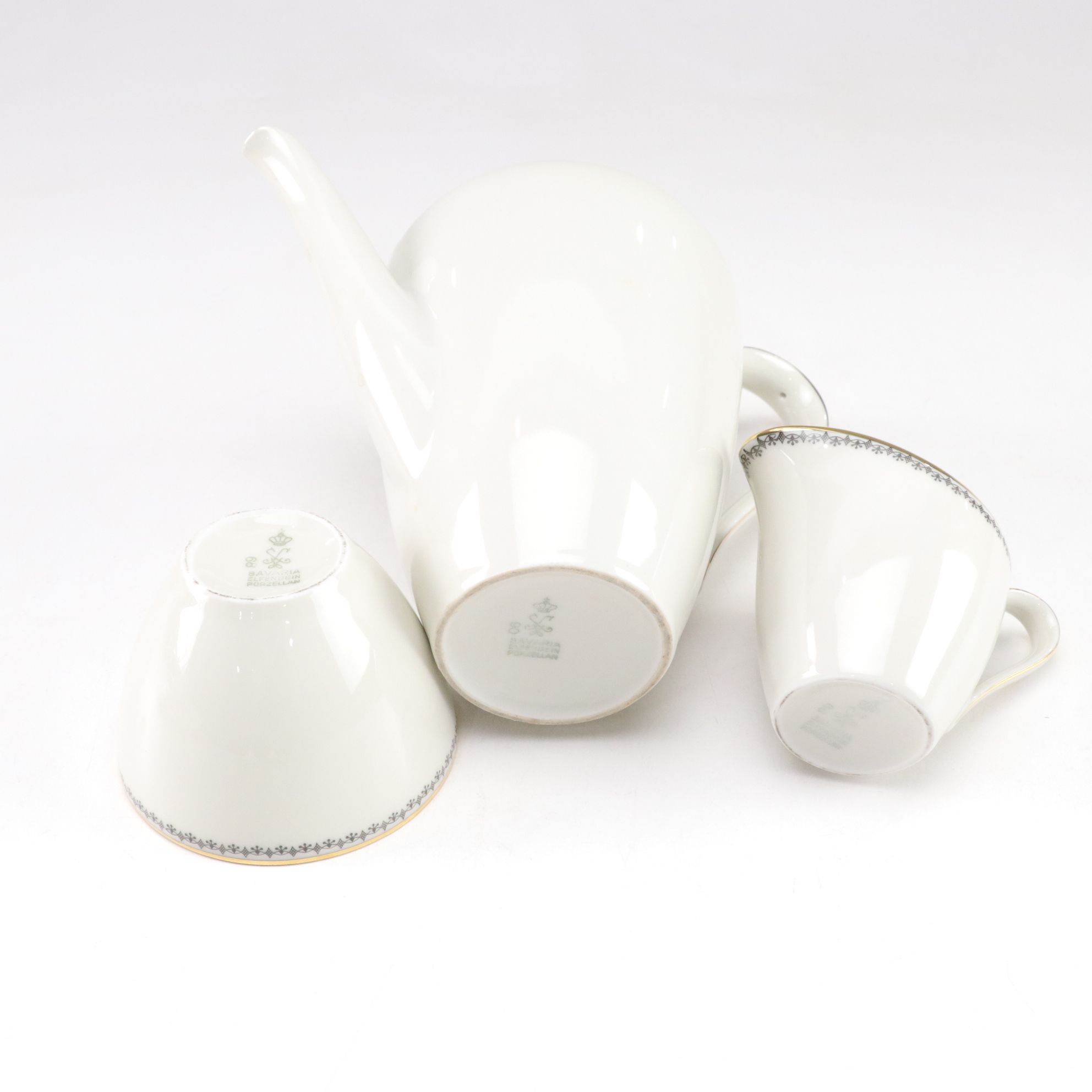 Bavarian Elfenbein Porzellan Gilt Porcelain Tea Set for Two