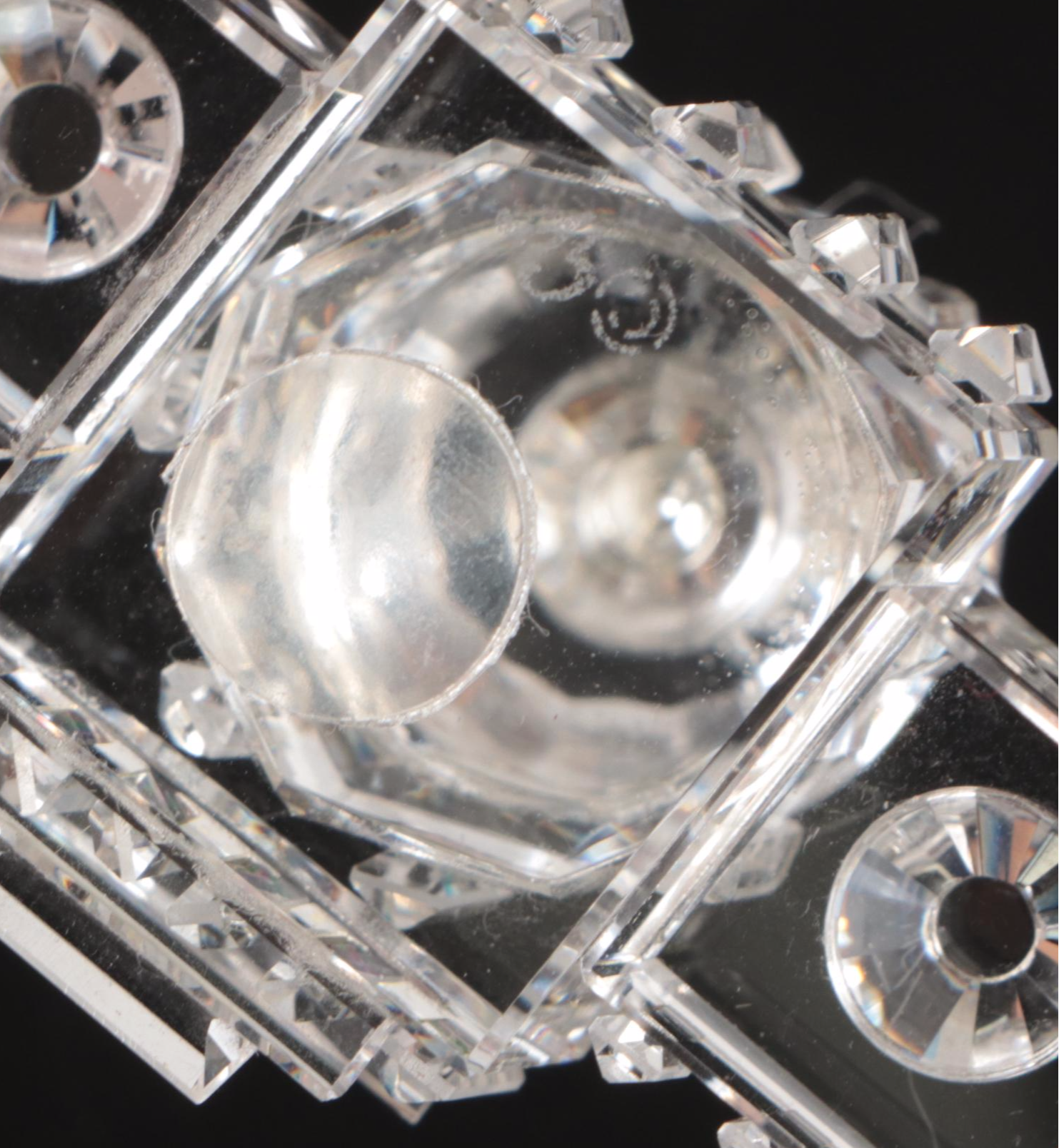 Crystal World "White House" and "U.S. Capital Building" Figurines