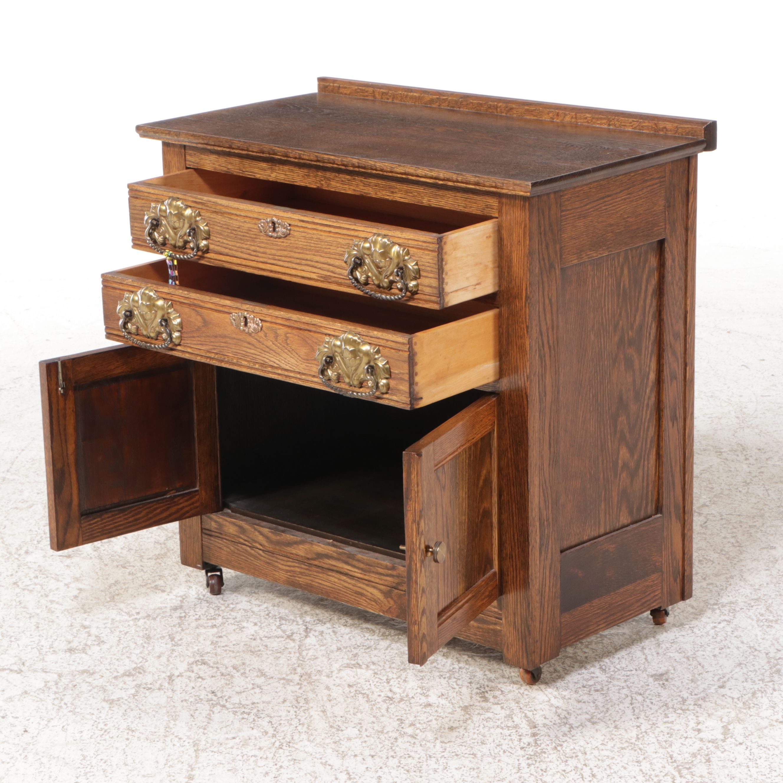 Victorian Oak Washstand, Late 19th Century