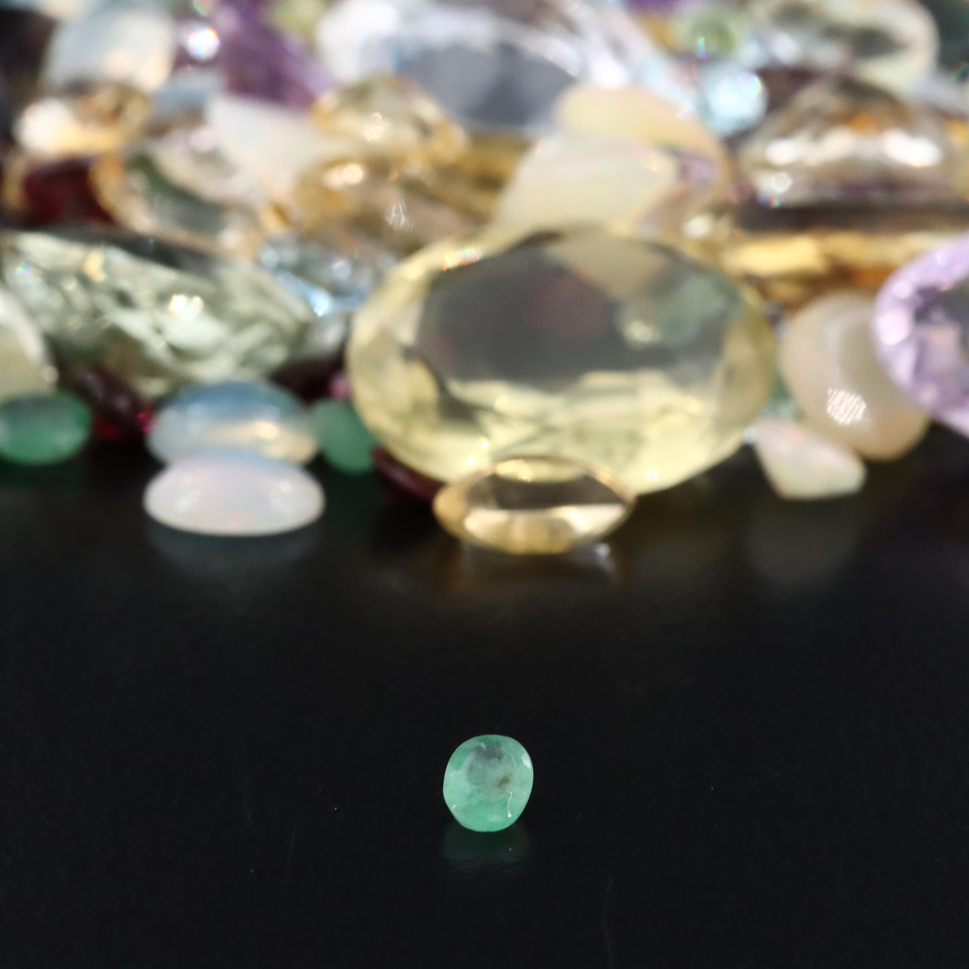 Loose 191.20 CTW Mixed Gemstone Lot with Blue Topaz, Citrine and Prasiolite