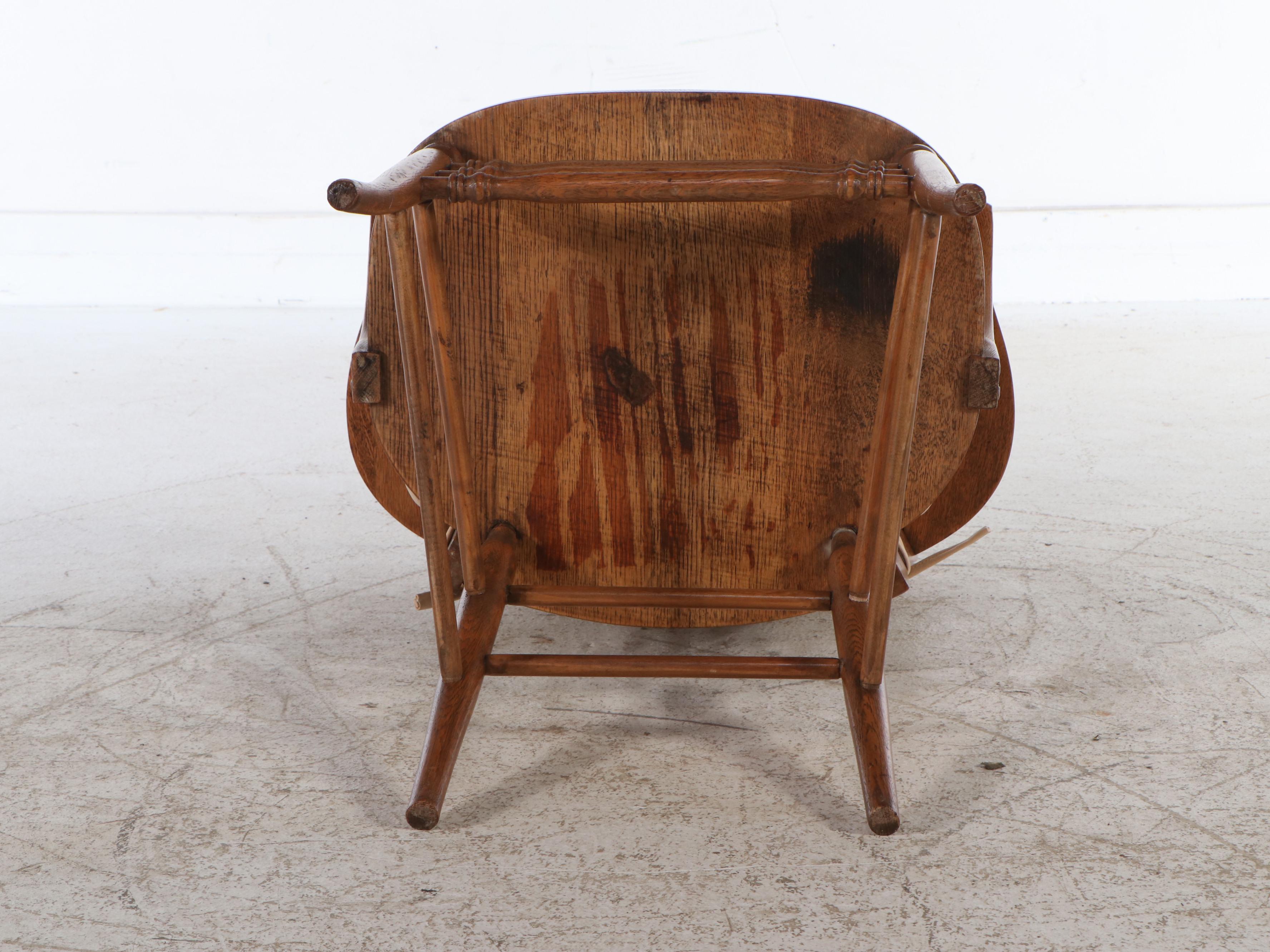 Arts & Crafts Style Oak Armchair
