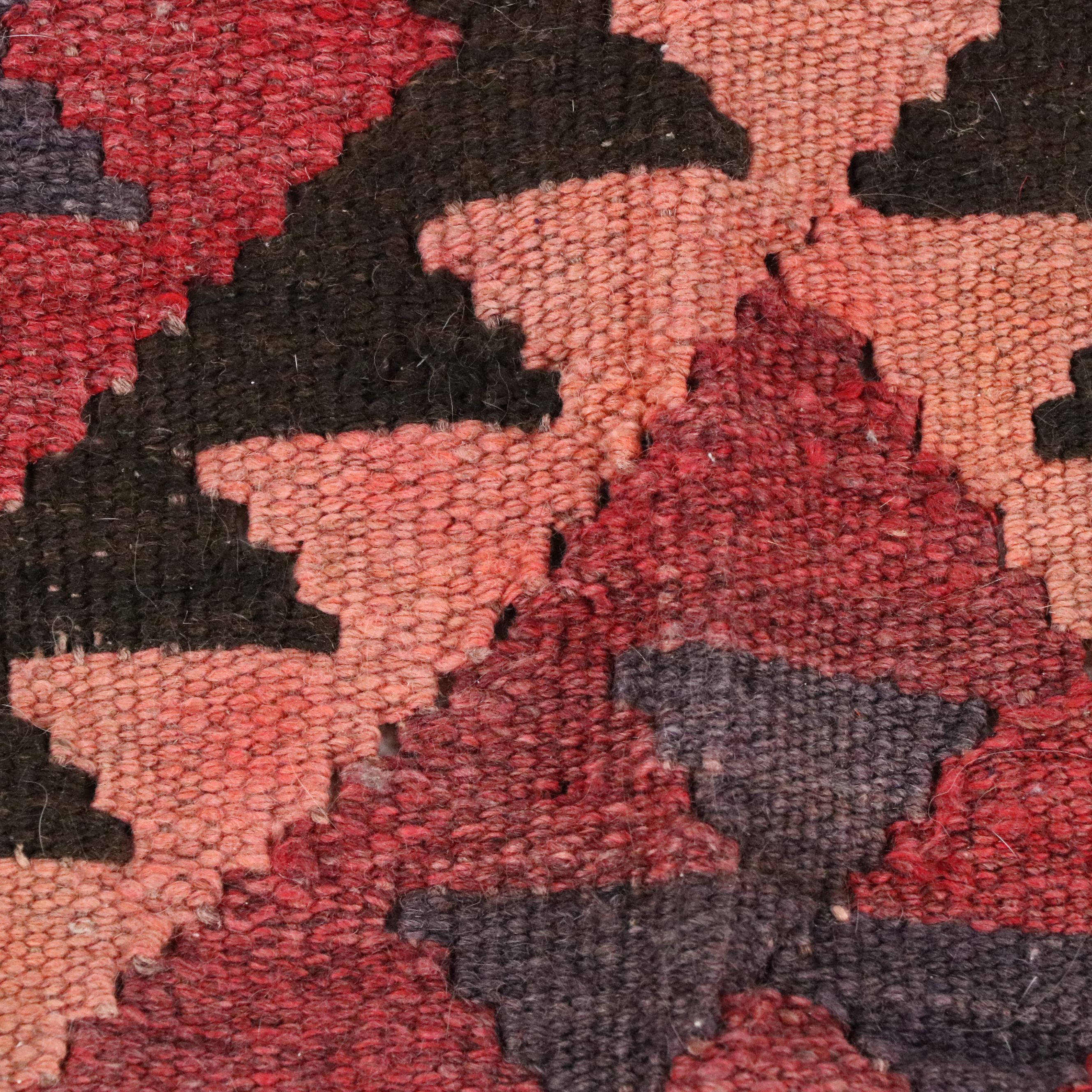 4'9 x 7'7 Handwoven Turkish Kilim Area Rug