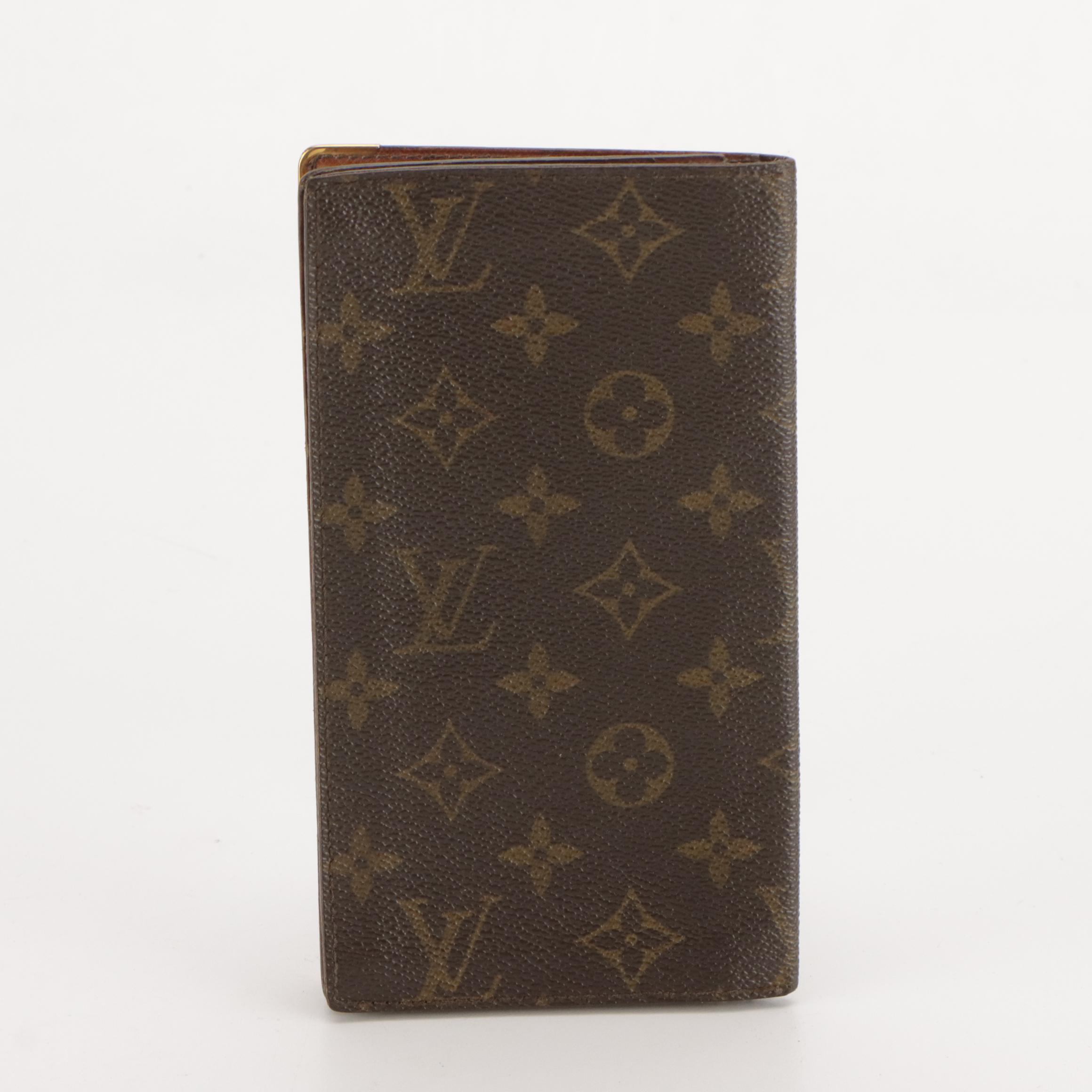 Louis Vuitton Porte-Chéquier Cartes Crédit in Monogram Canvas