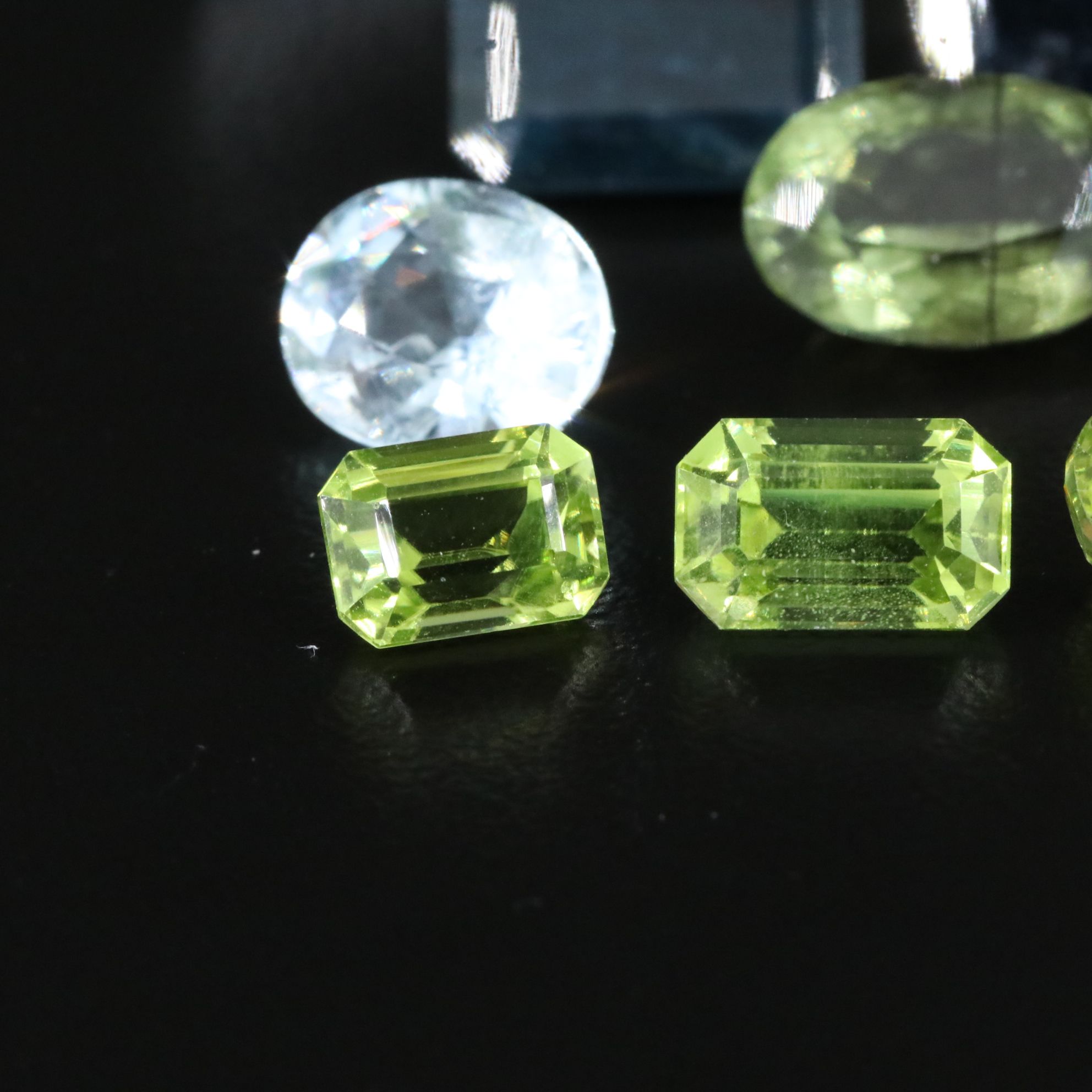 Loose 45.32 CTW Gemstone Lot Including Tourmaline, Peridot and Aquamarine