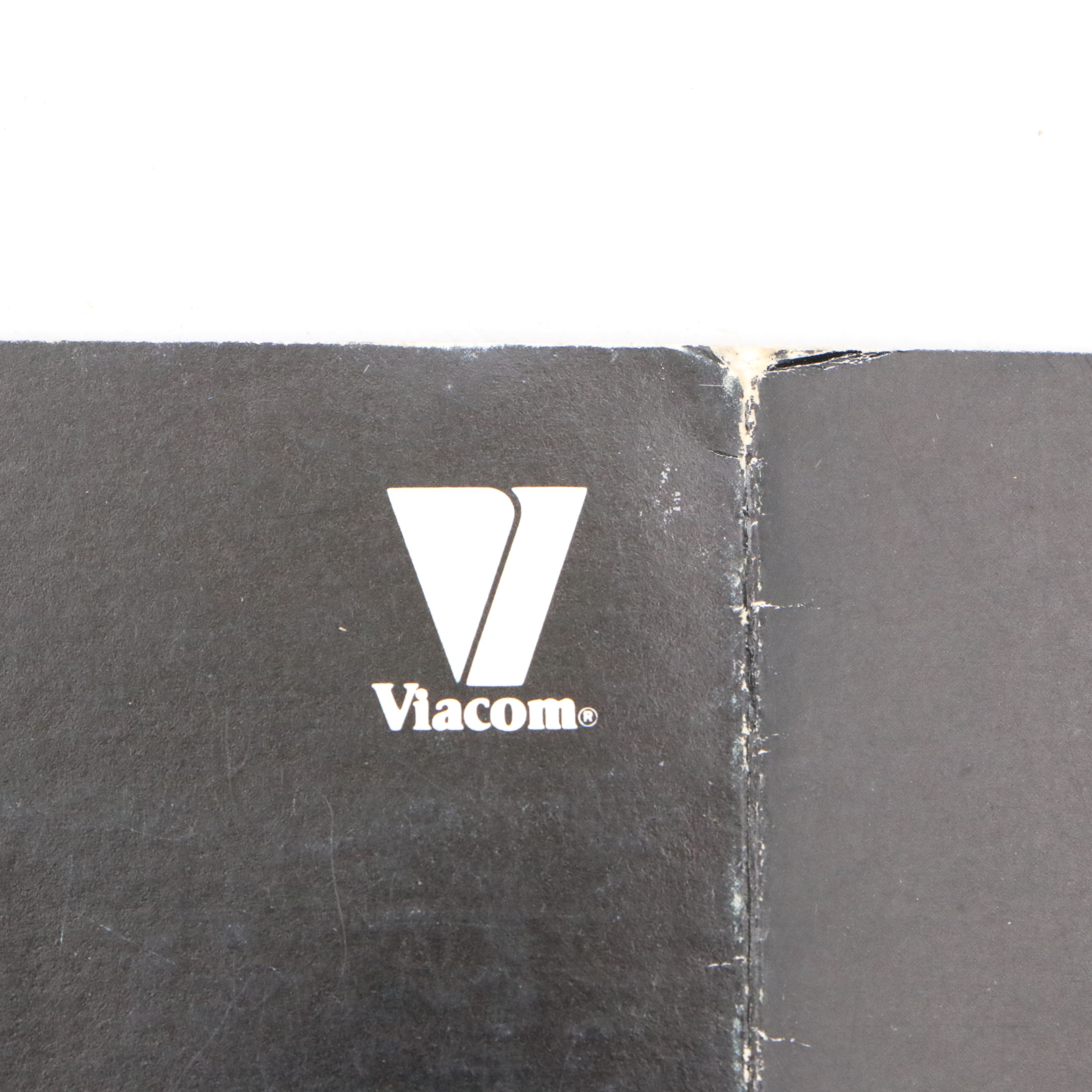 "Trial by Jury" Raymond Burr Folder, "Blue Hawaii" Postcard with VIP Pass