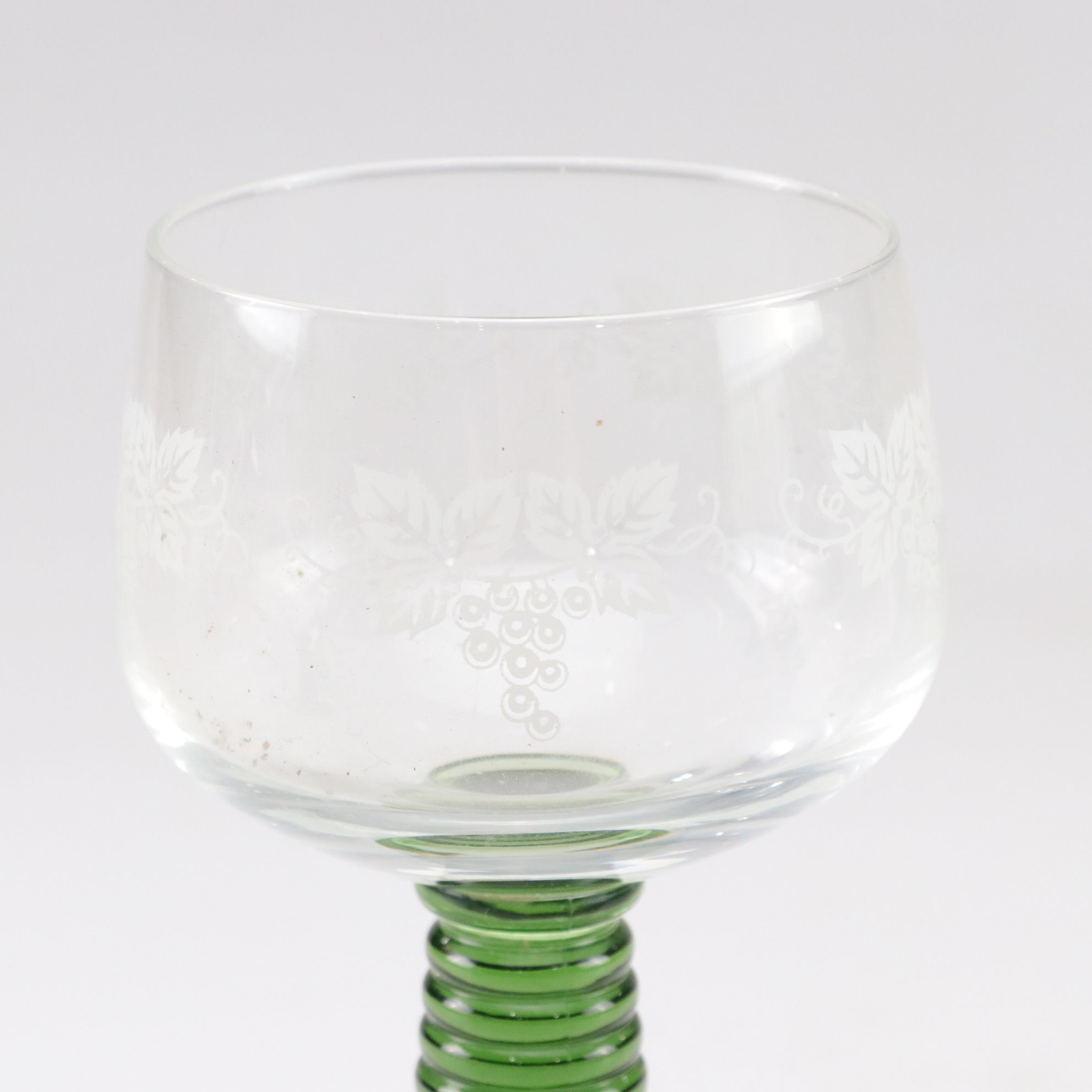 German Green Ribbed Stem Roemer Wine Glasses with Etched Grape Motif