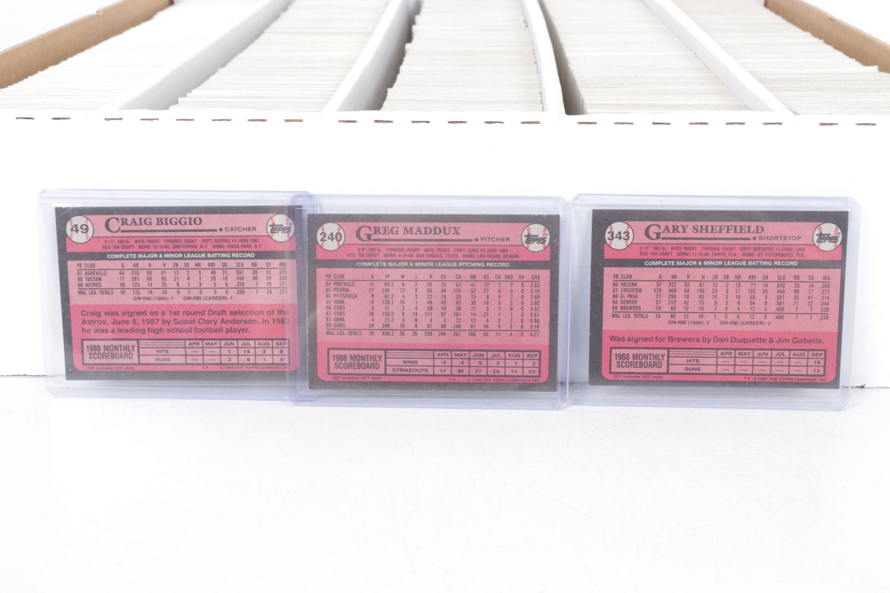 5,000 Mint Condition 1989 Topps Cut Card Storage Vending Case Baseball Cards