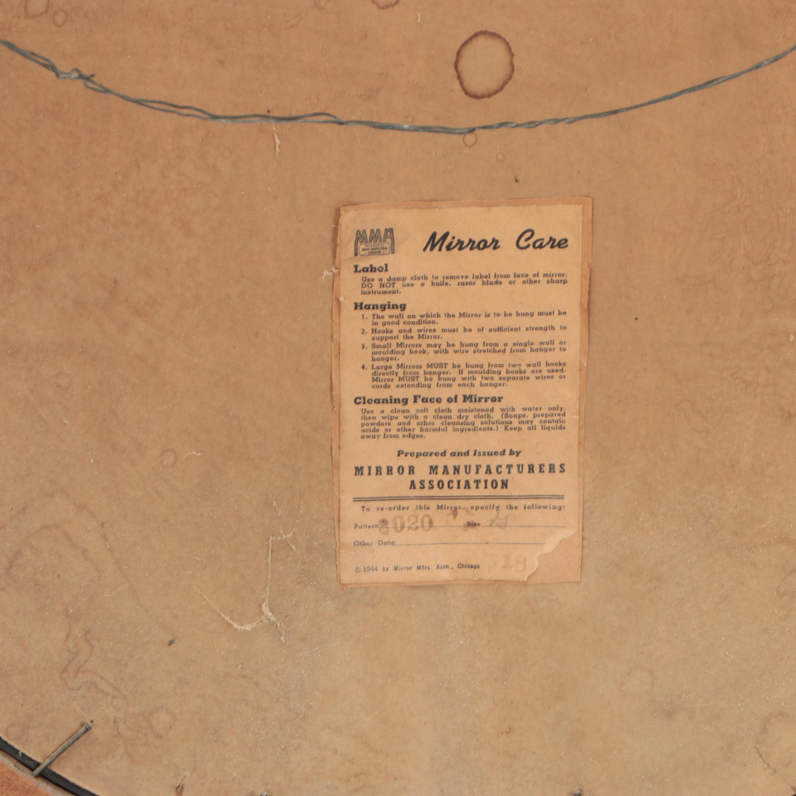 Federal Style Gold Finish Circular Wood Wall Mirror