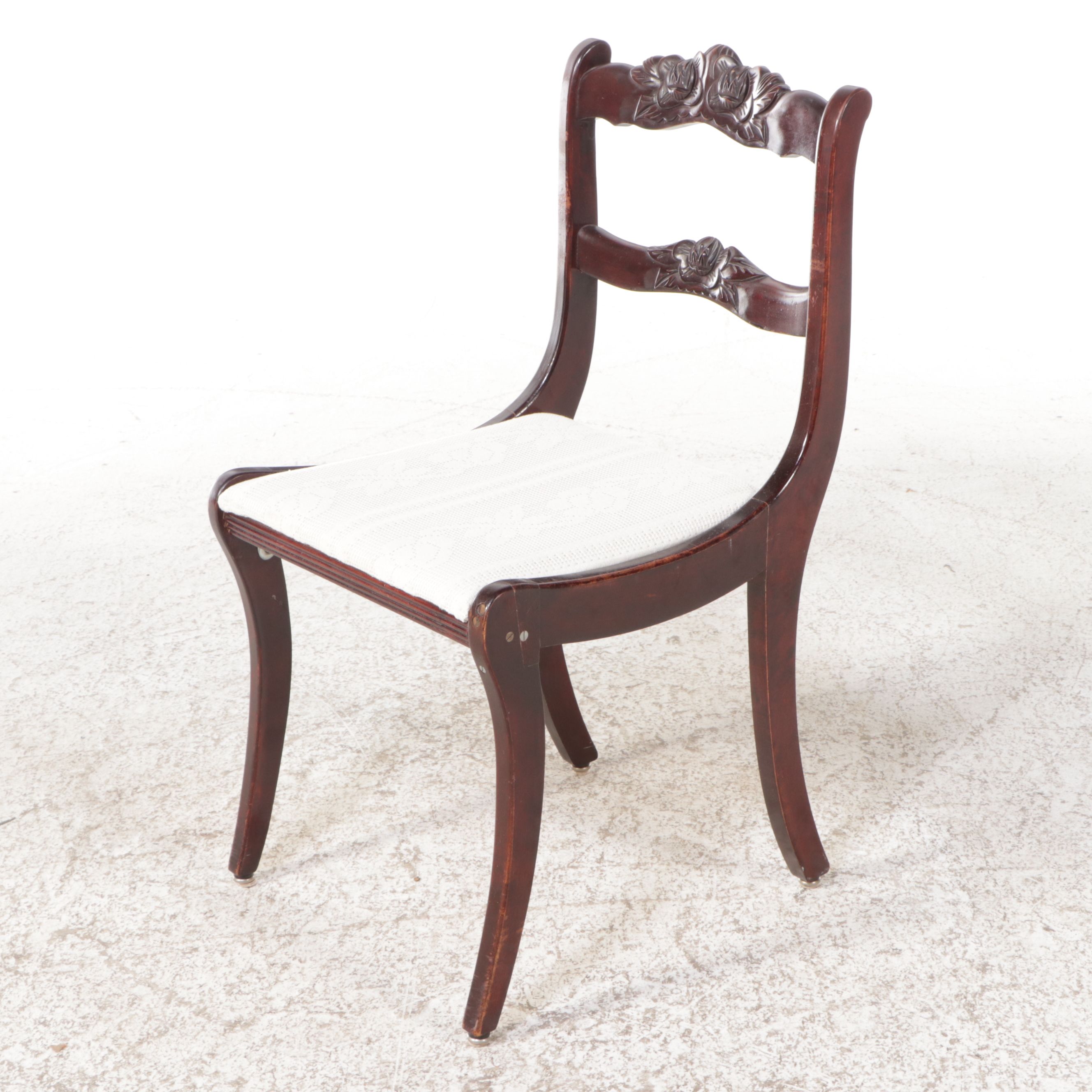 Victorian Style Carved Wood Side Chair, Early to Mid-20th Century