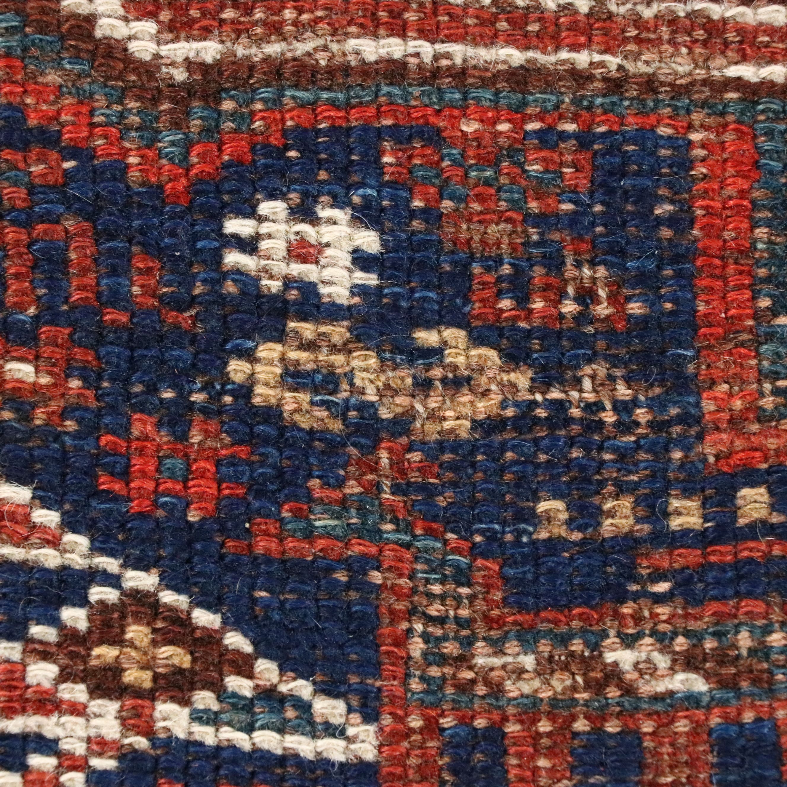 5'7 x 6'8 Hand-Knotted Persian Shiraz Area Rug