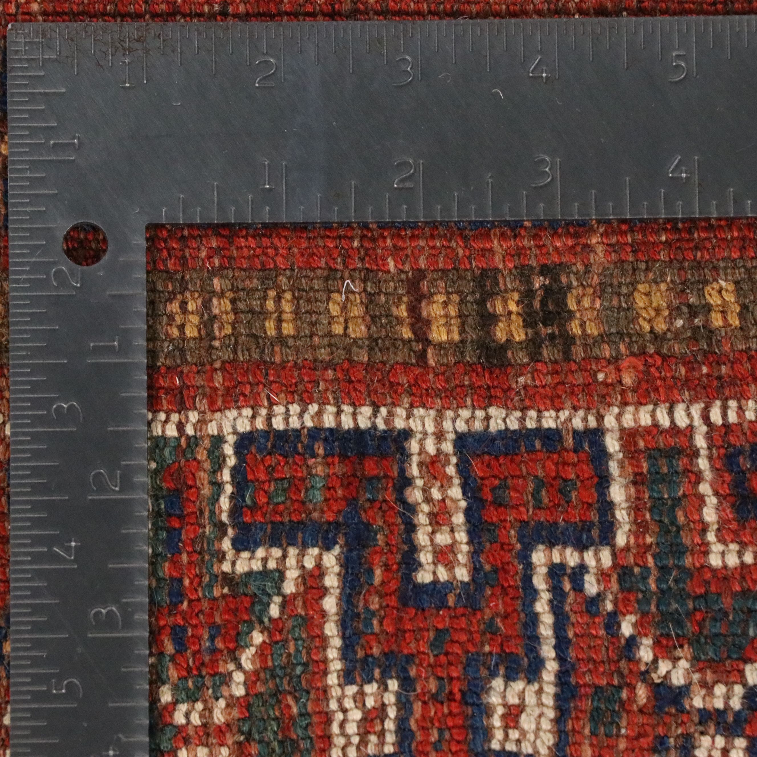 5'7 x 6'8 Hand-Knotted Persian Shiraz Area Rug